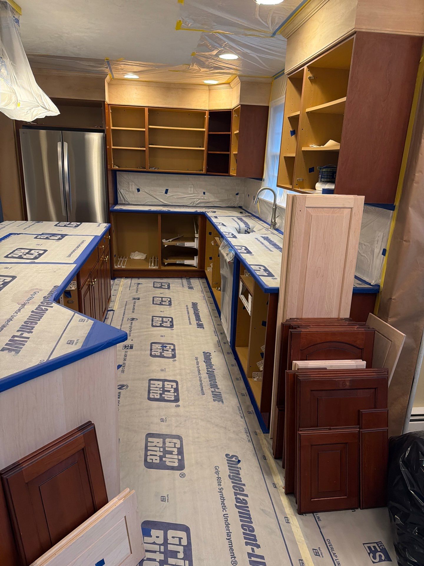 Cabinet Refinishing  by EXCELLENCE | CARTO