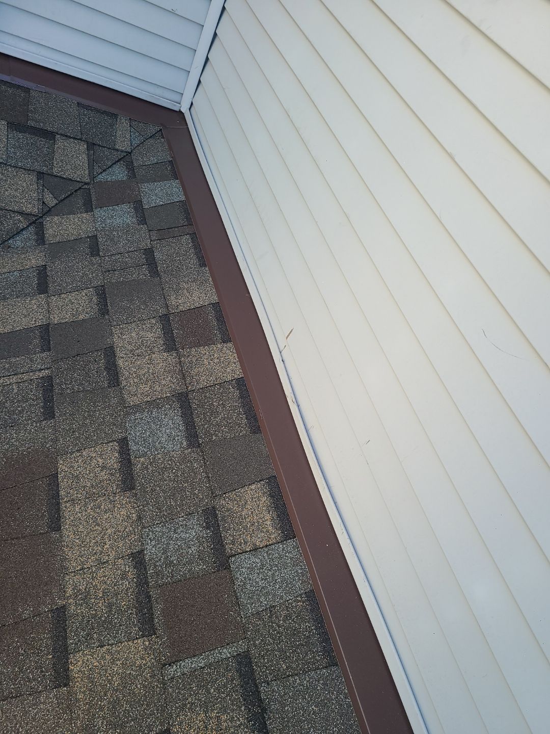 Fairfax: Roof Replacement with CertainTeed Landmark Pro Designer Shingles in Max Def Weathered Wood by RM Banning, Inc.