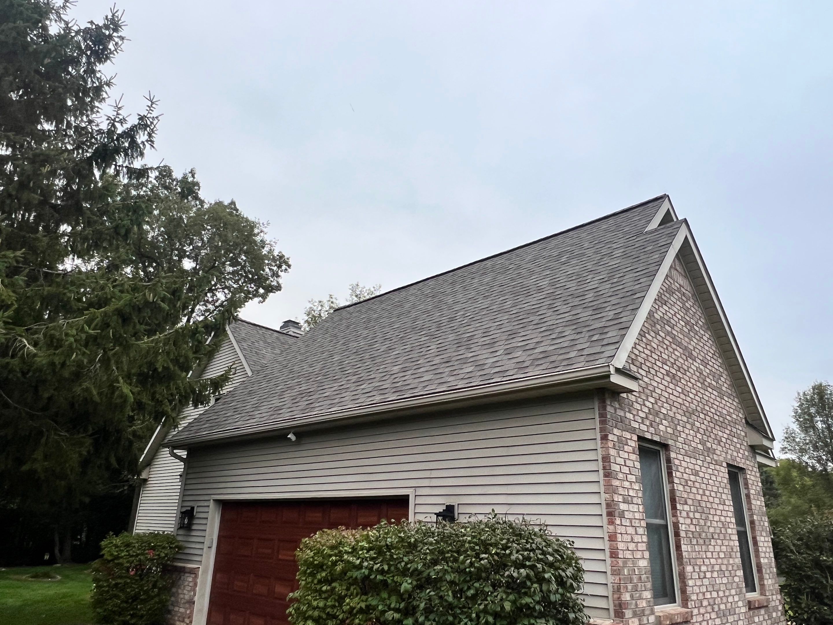 Roof Replacement using Owens Corning by 180 Contractors
