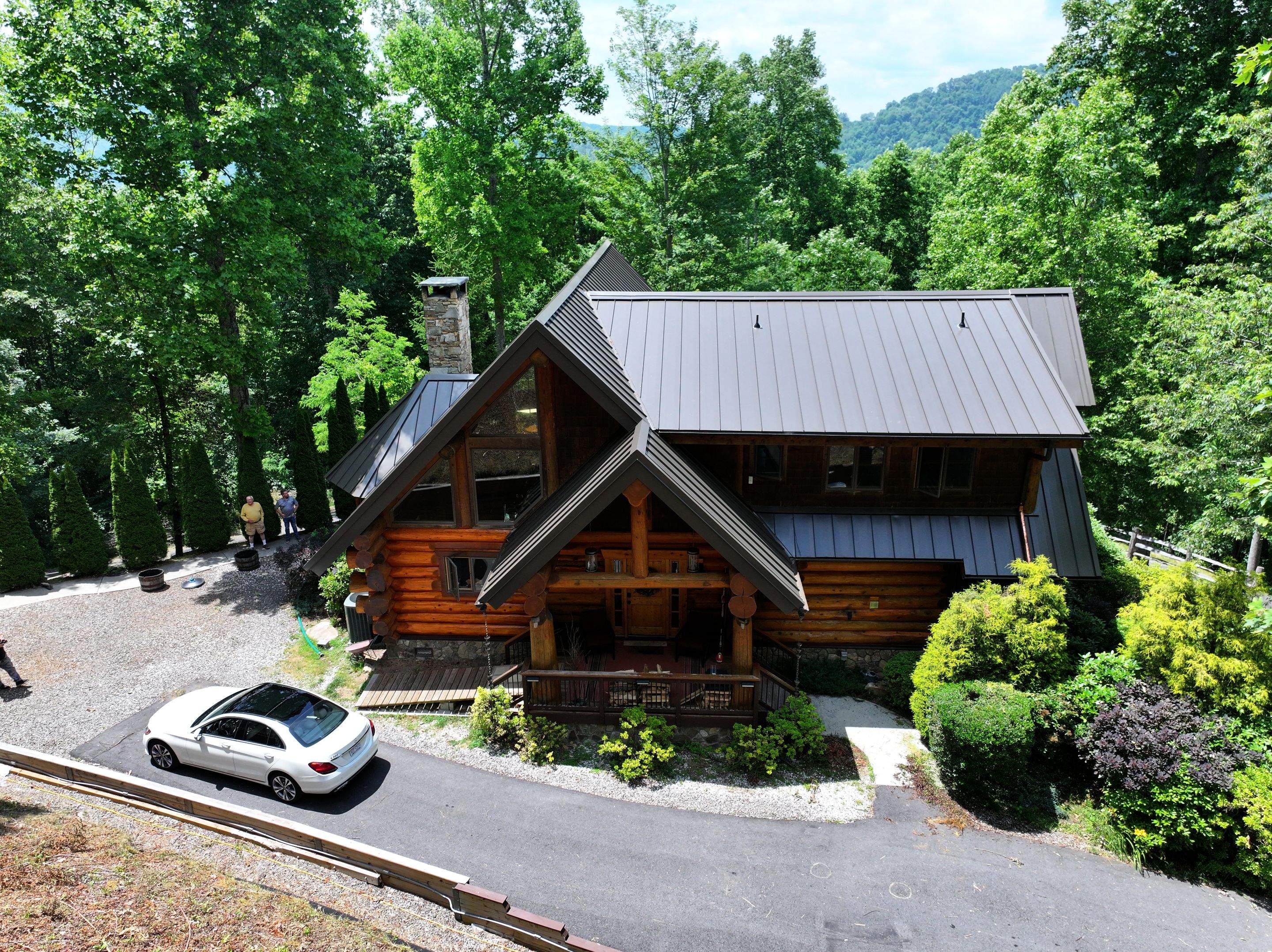 Burnished Slate Standing Seam by Omnia Roofing