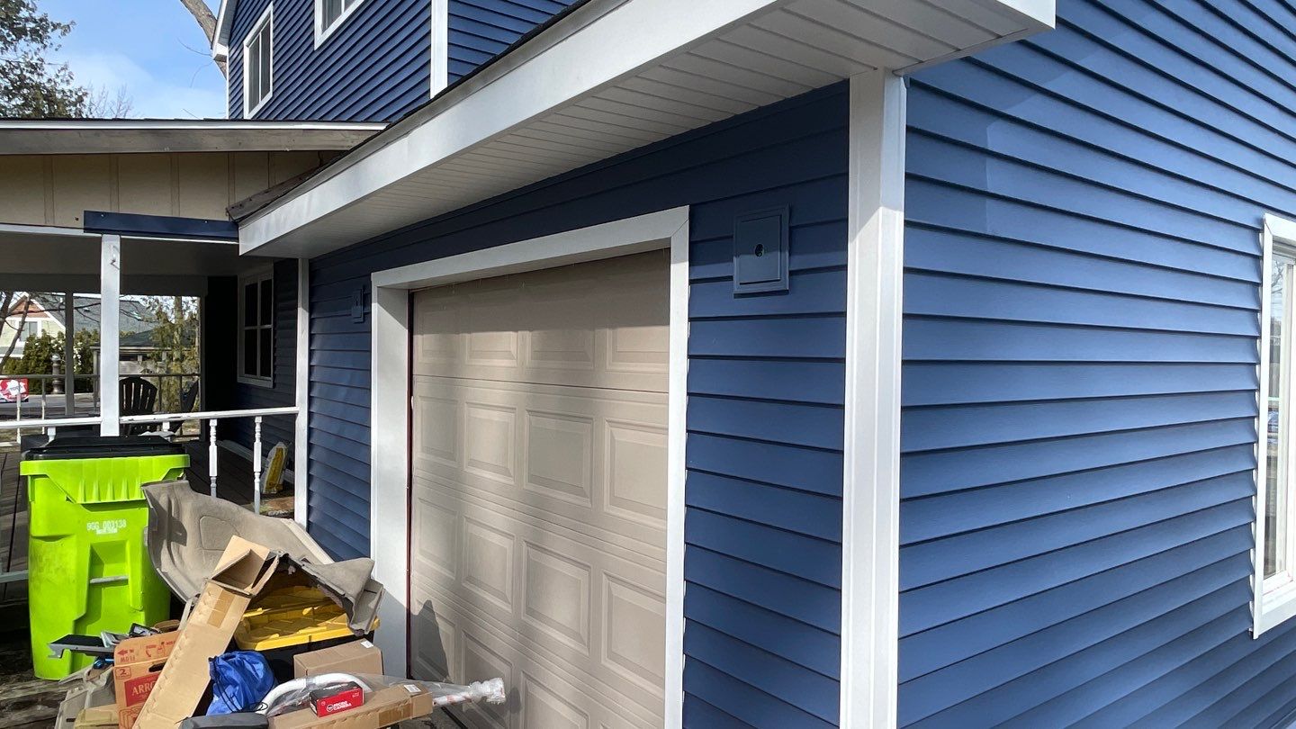 Siding Replacement using CertainTeed Restoration Classis D4 by 180 Contractors