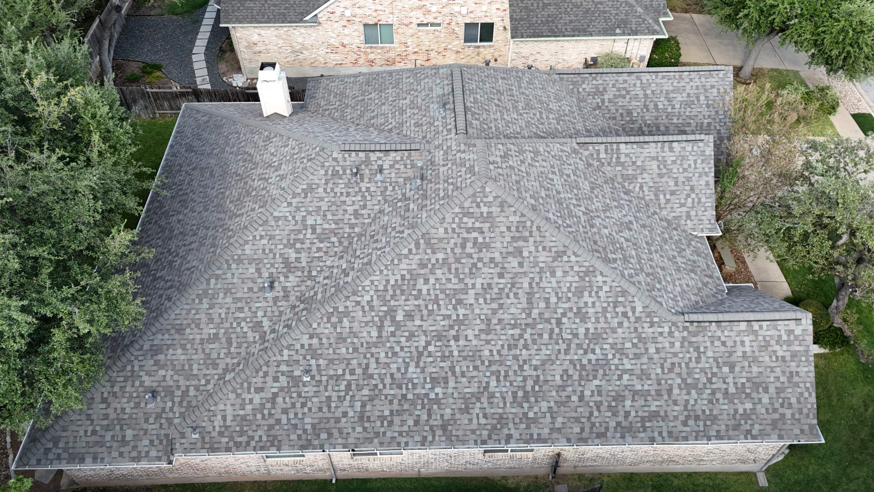 Driftwood - Owens Corning TruDefinition Duration by RoofsOnly.com