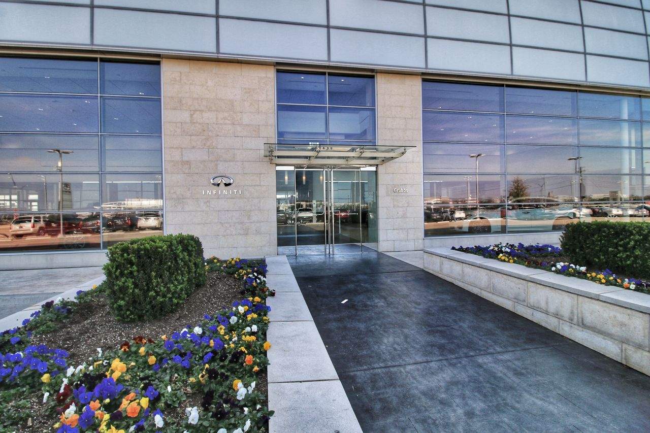 Grubbs INFINITI by United Glass Commercial