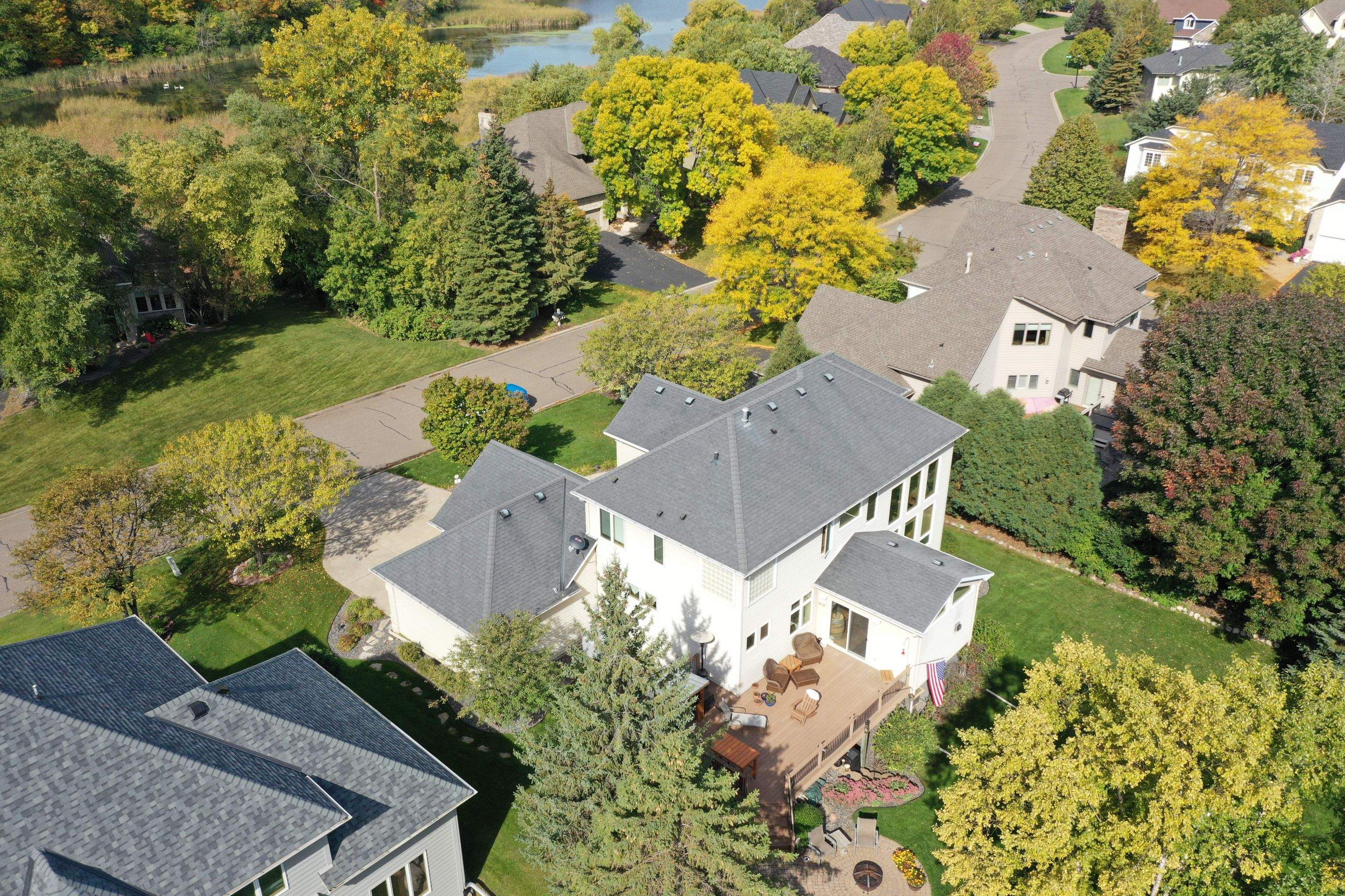 Residential Roofing Installation using Certainteed Landmark Moire Black by MODERN EXTERIOR SYSTEMS