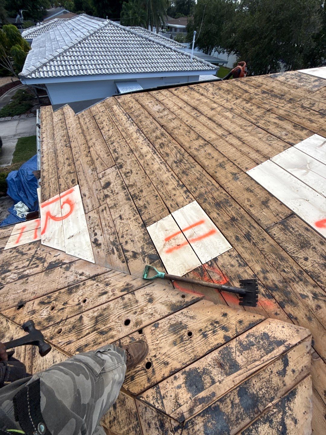 Project in Seminole 33772 by Mitchell Roofing Company LLC 