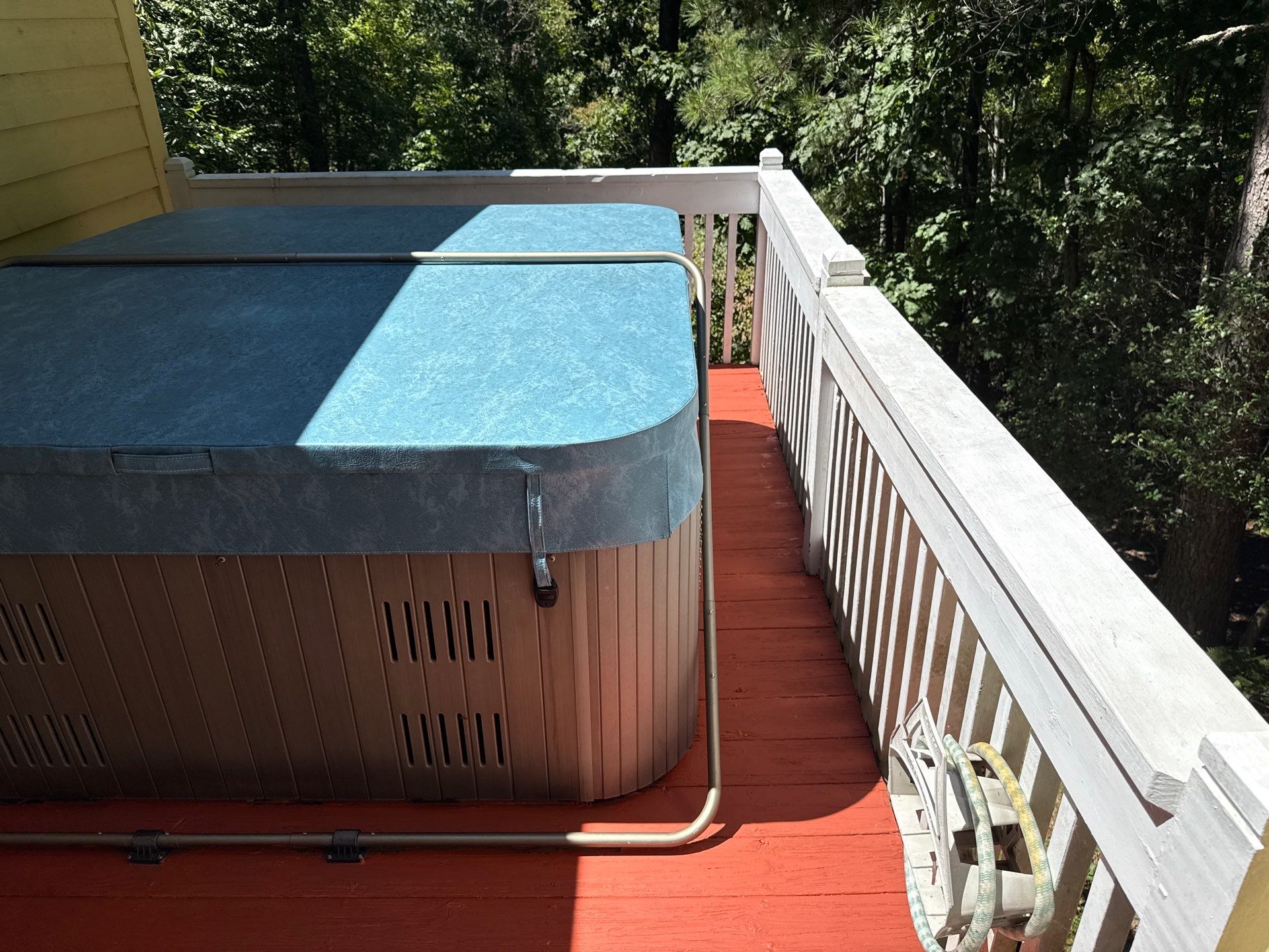 Wood Deck using Wood Stain by DuraSeal