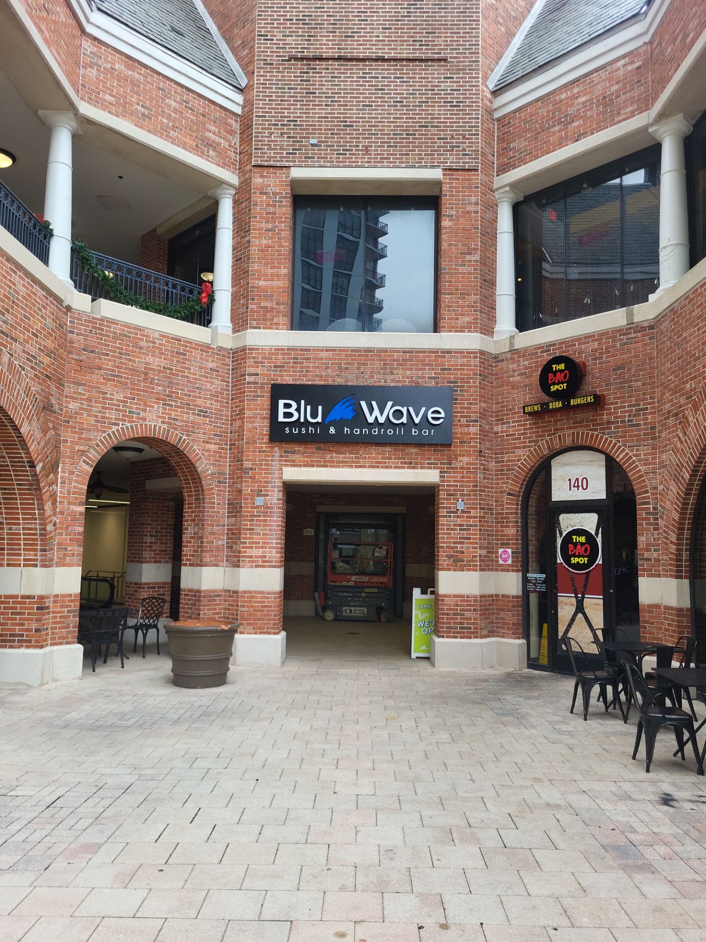 Channel Letters for Blue Wave Sushi by SignCrafters