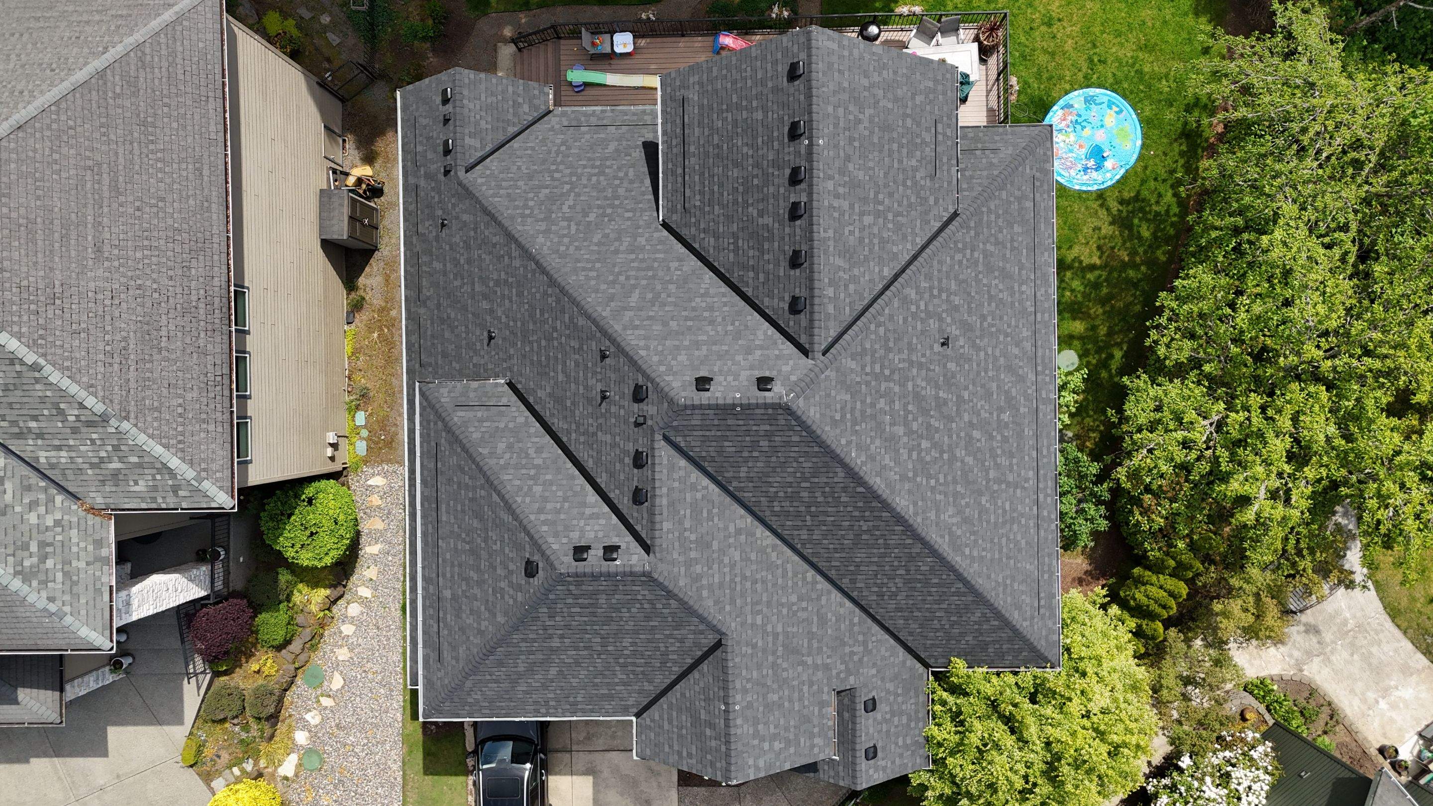 Onyx Black | Roof Replacement in Camas, WA 98607 by Valiant Roofing, LLC