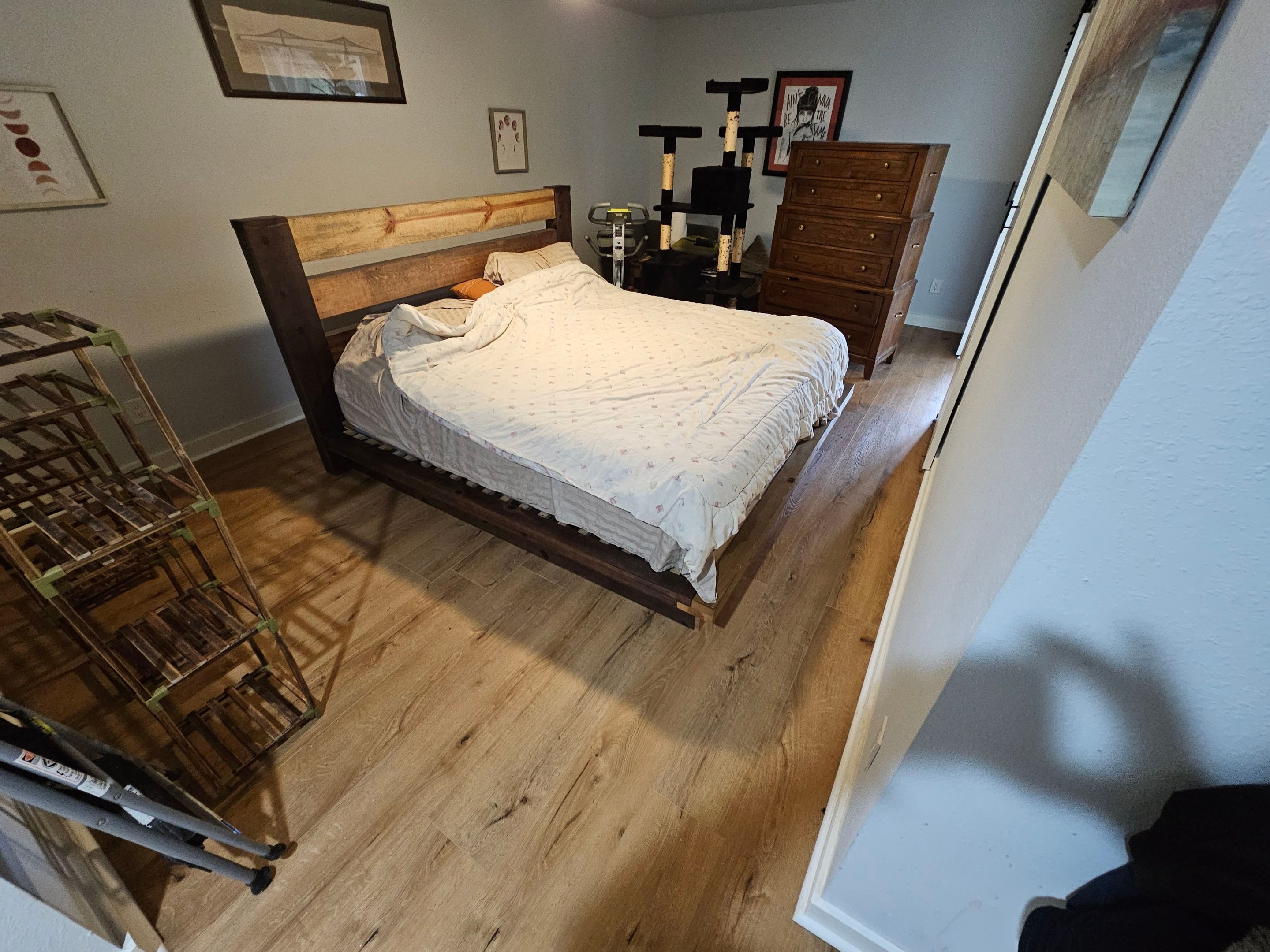 Laminate floor & fence by EL-GC LLC 