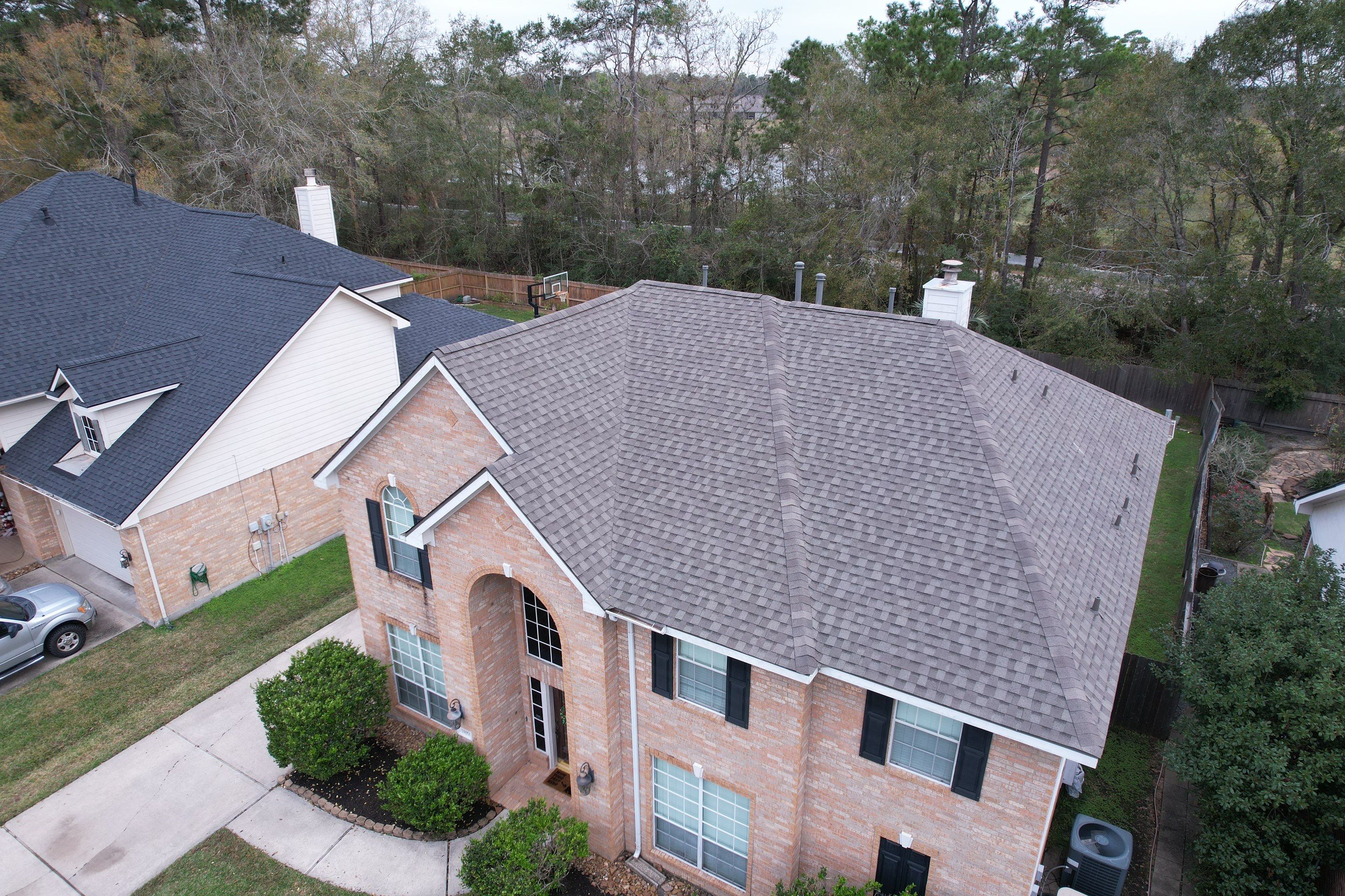 TAMKO Titan XT Weathered Wood by STX Roofing