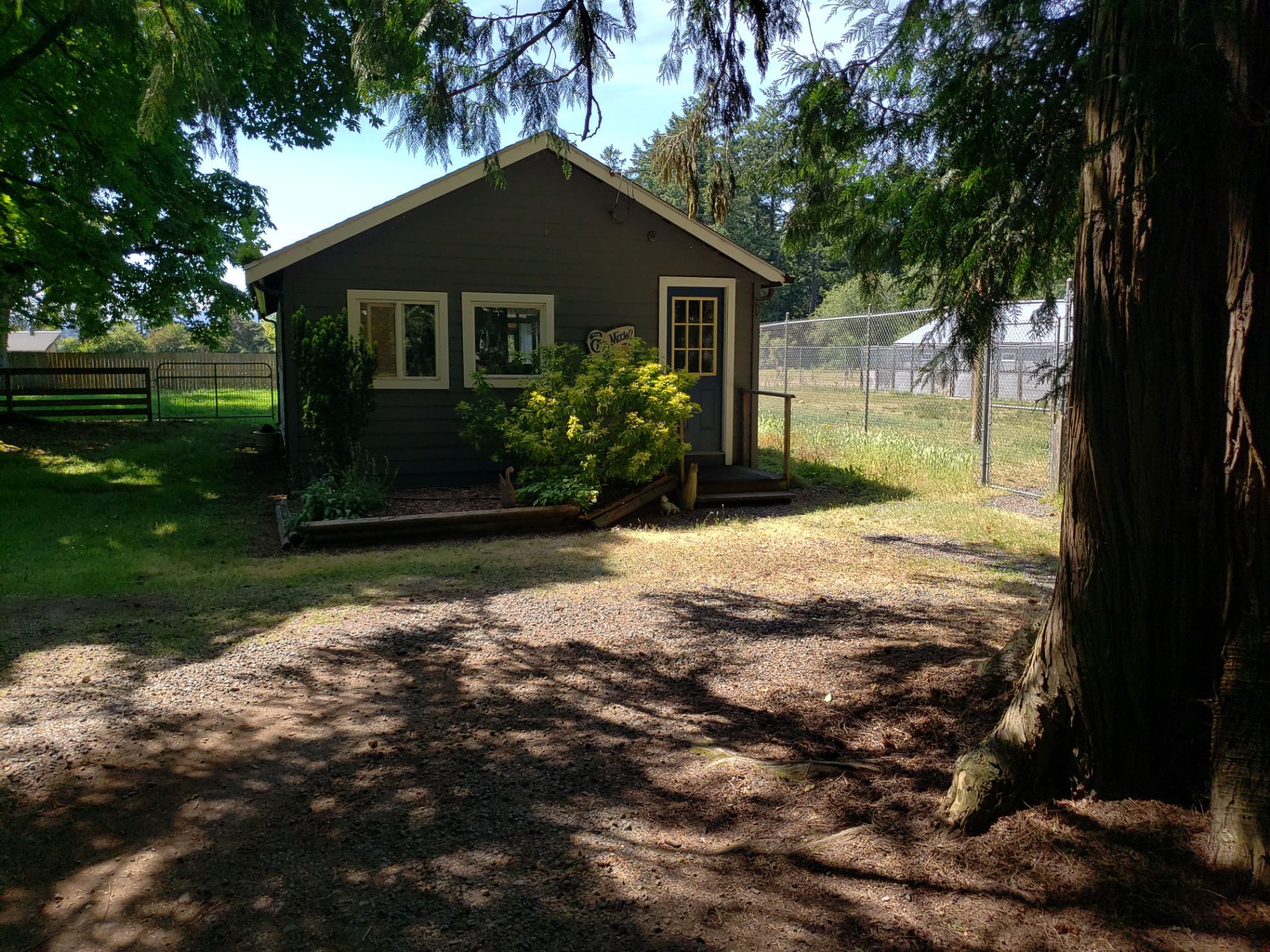 Puppy Love Farm by Habanero Garden and Exterior Care