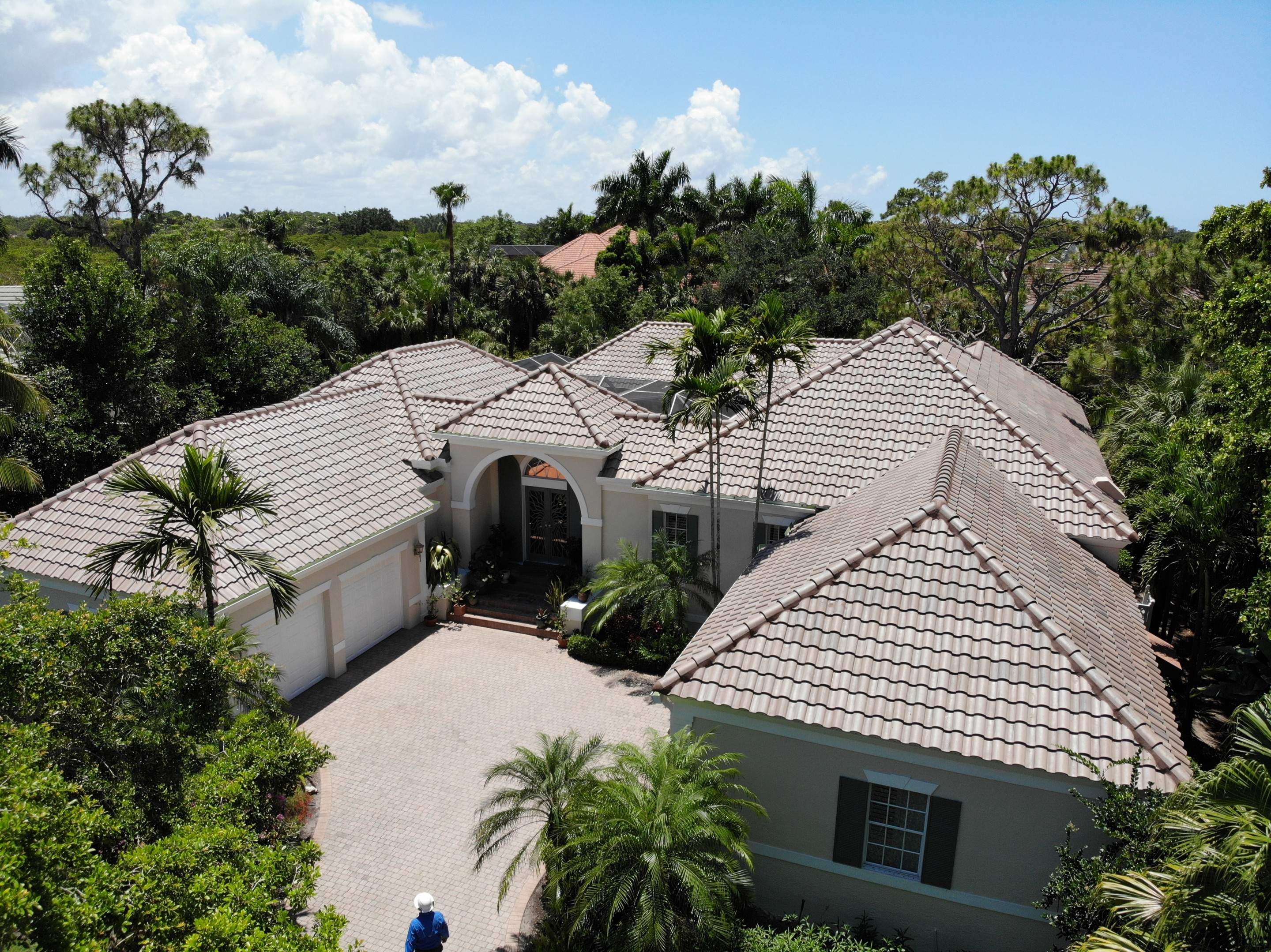 International Roofing featured photo.