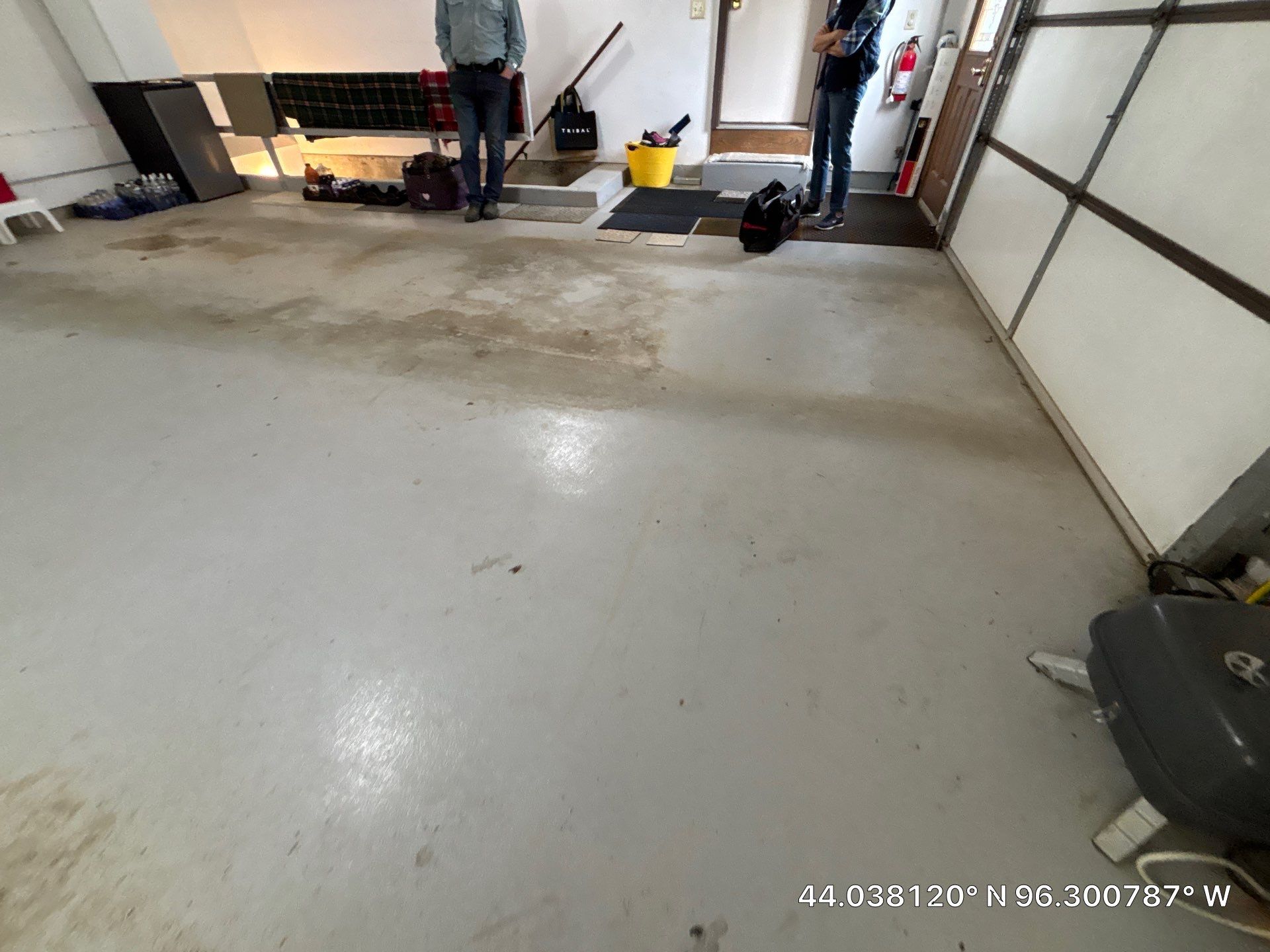 Custom Polyaspartic Garage Floor and Stairwell Coating in Pipestone by Select Painting, Coatings & Garage Cabinets