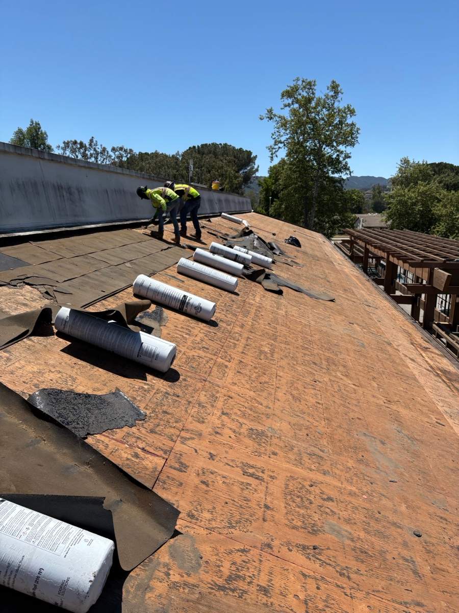 Regency Westlake Shopping Center  by Sanchez Single Ply Roofing