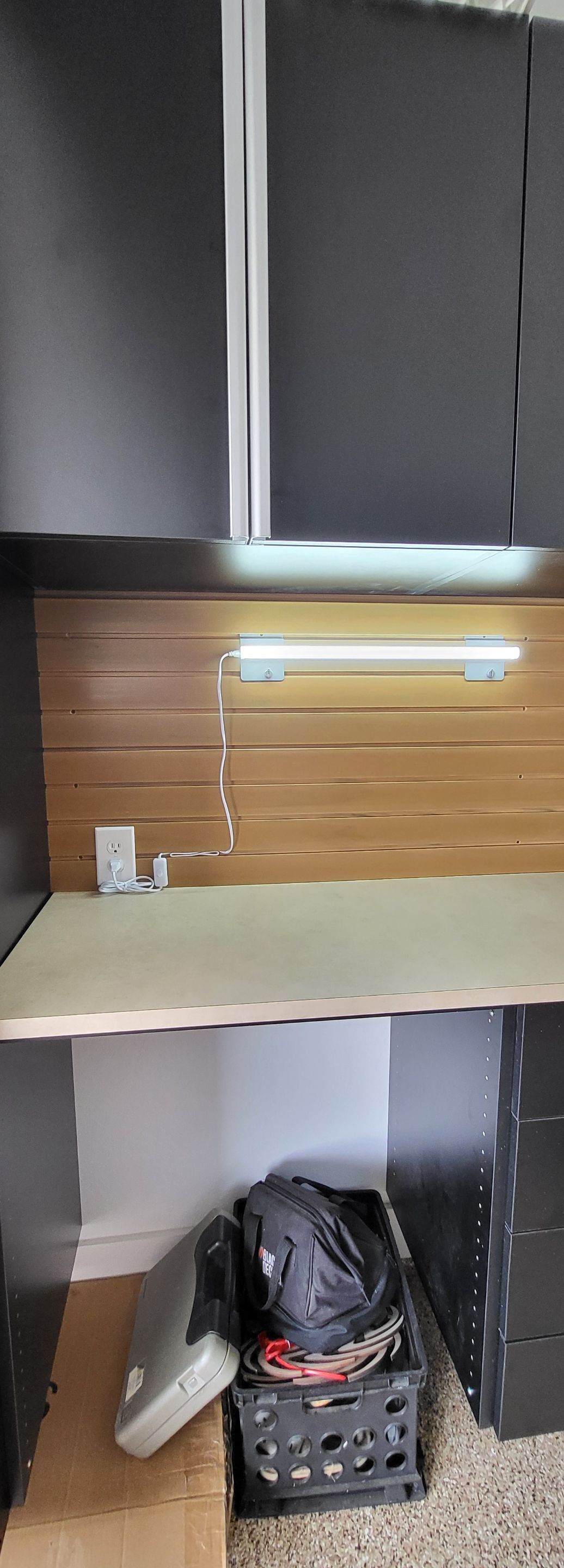 Ventana. Bulverde by TORO Garage Co