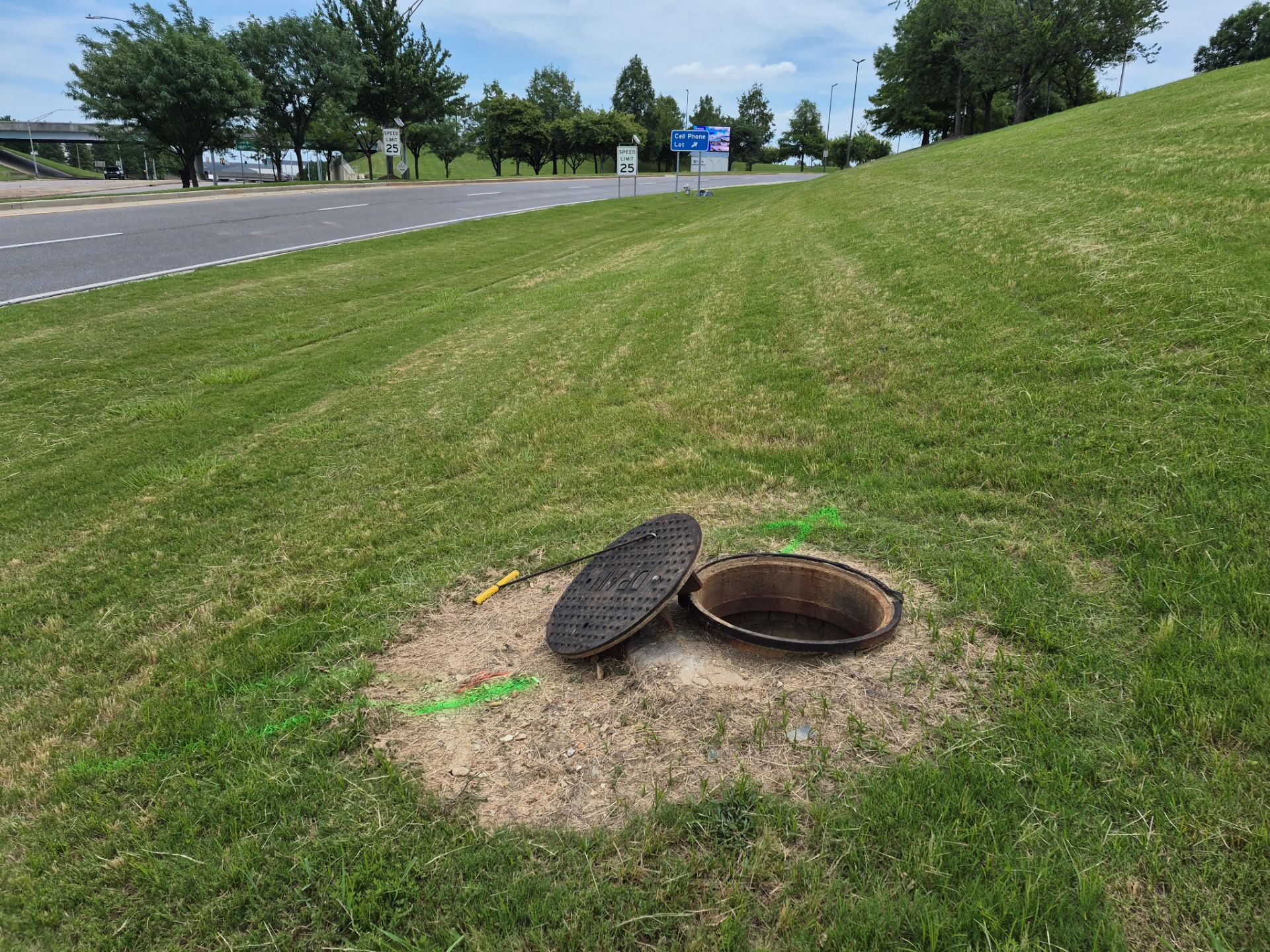 Subsurface Utility Locating and Mapping at Memphis International Airport by Alsip Locating Service, LLC