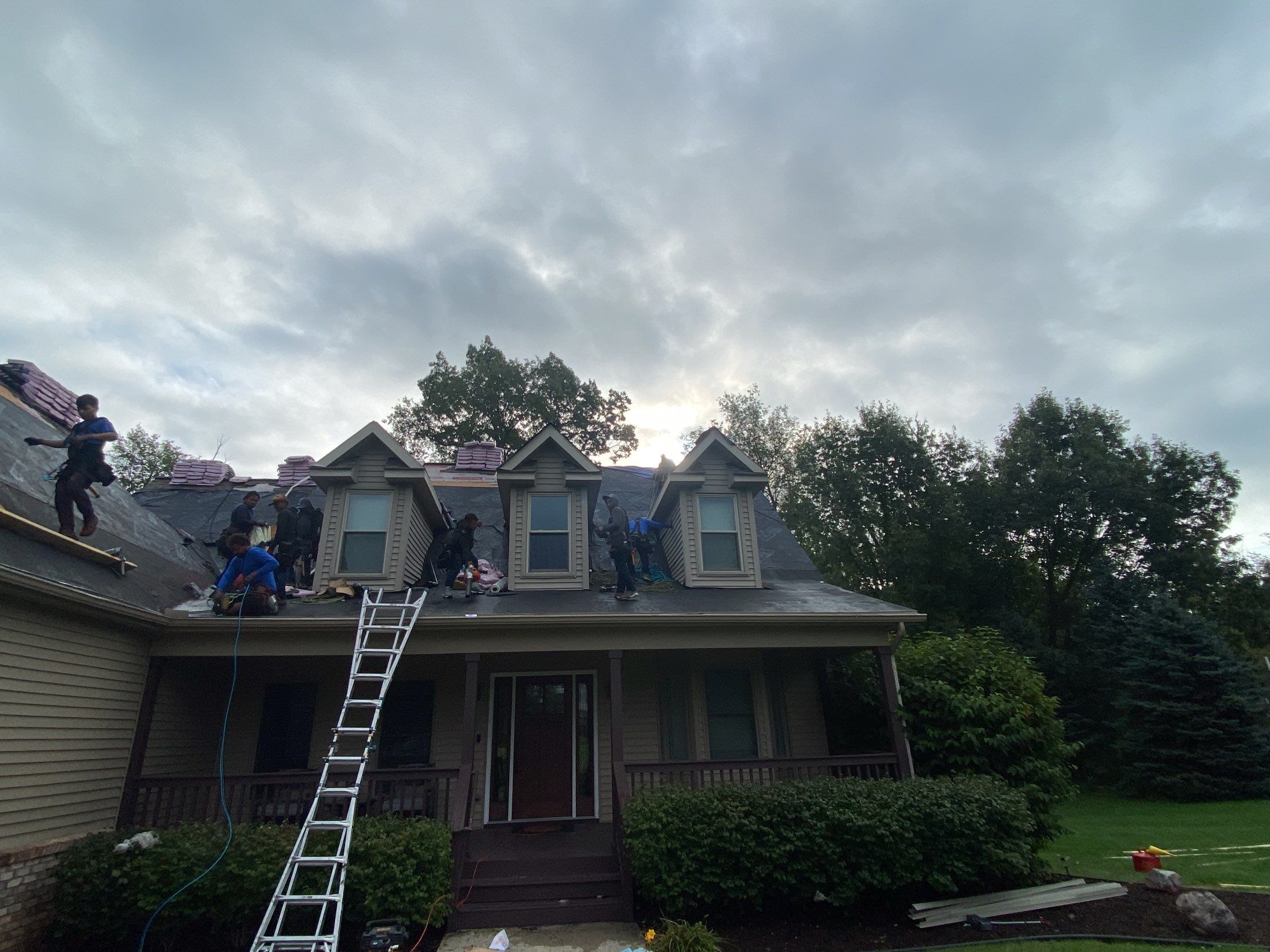 Roof Replacement using Owens Corning by 180 Contractors