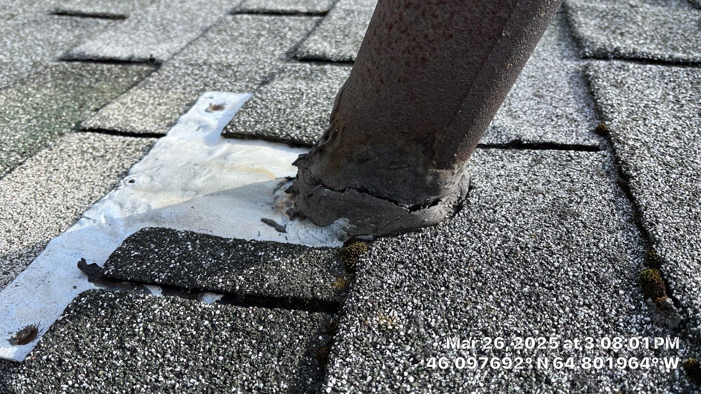 Residential Roofing Installation using Asphalt GAF HDZ by Artisan Roofing & Home Improvements Inc.