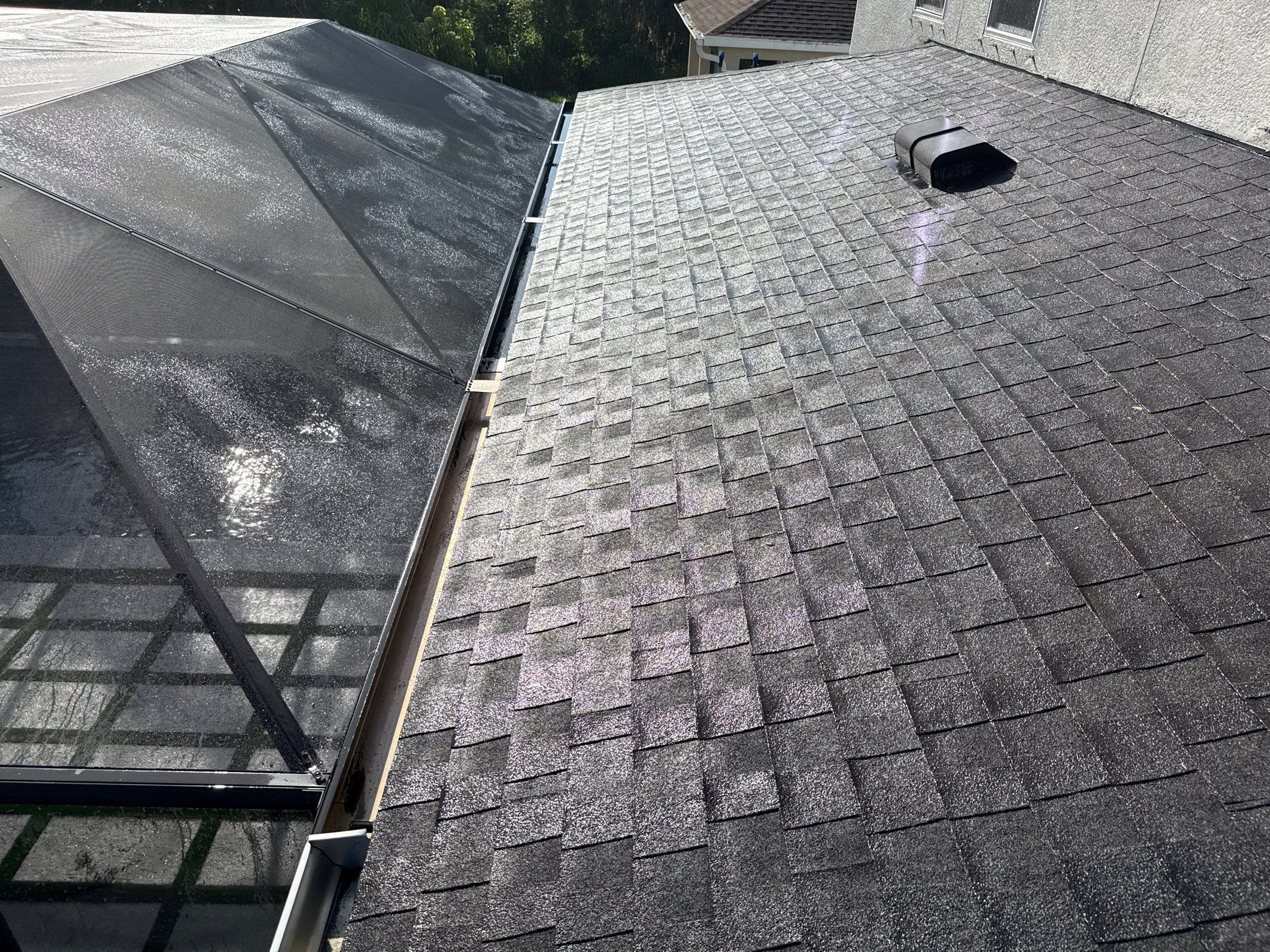 HOA-Required House Wash & Concrete Cleaning – Old Mill Preserve, Palmetto, FL by Sunshine AquaWash