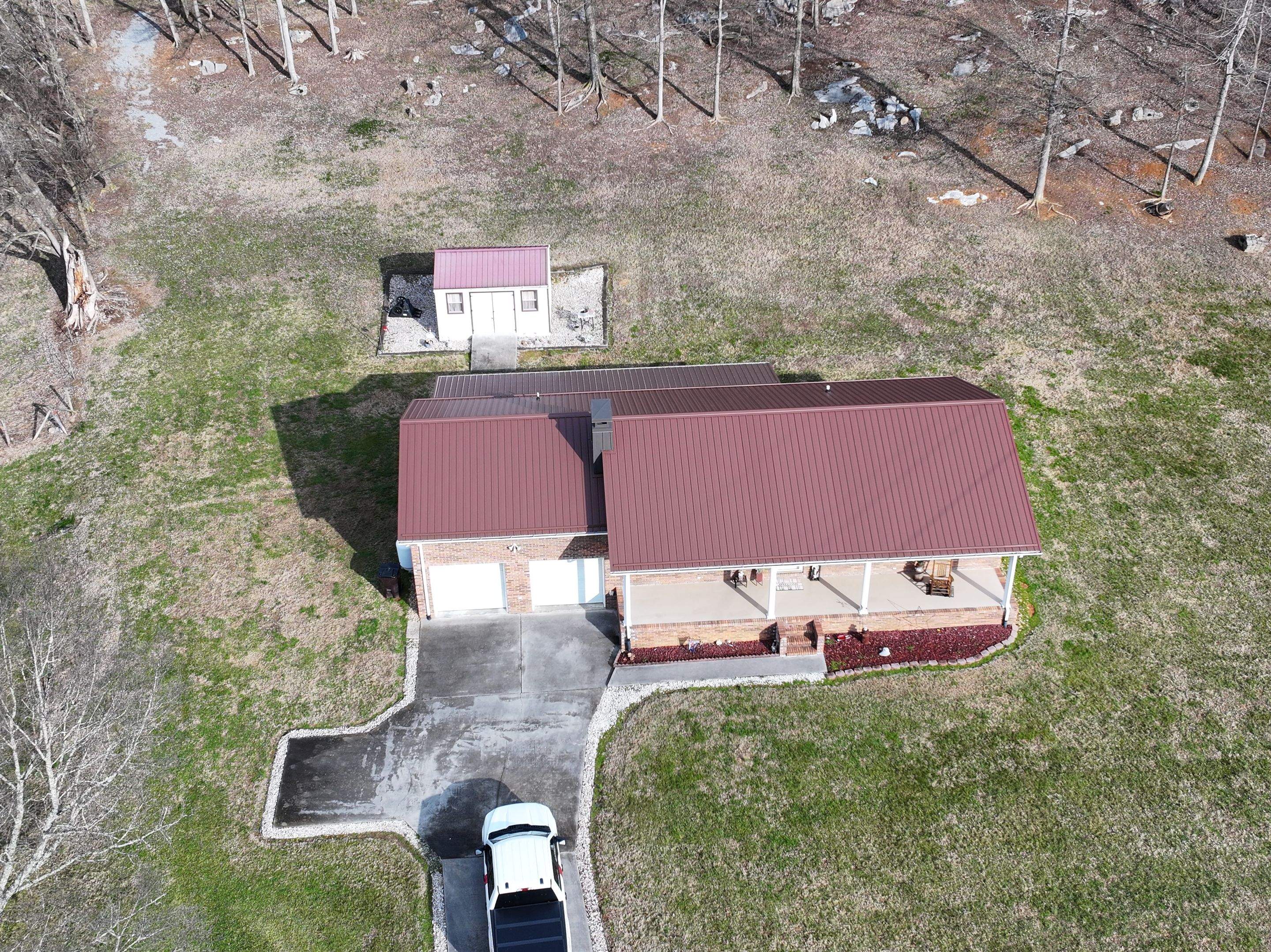 Fedor Residence by Omnia Roofing