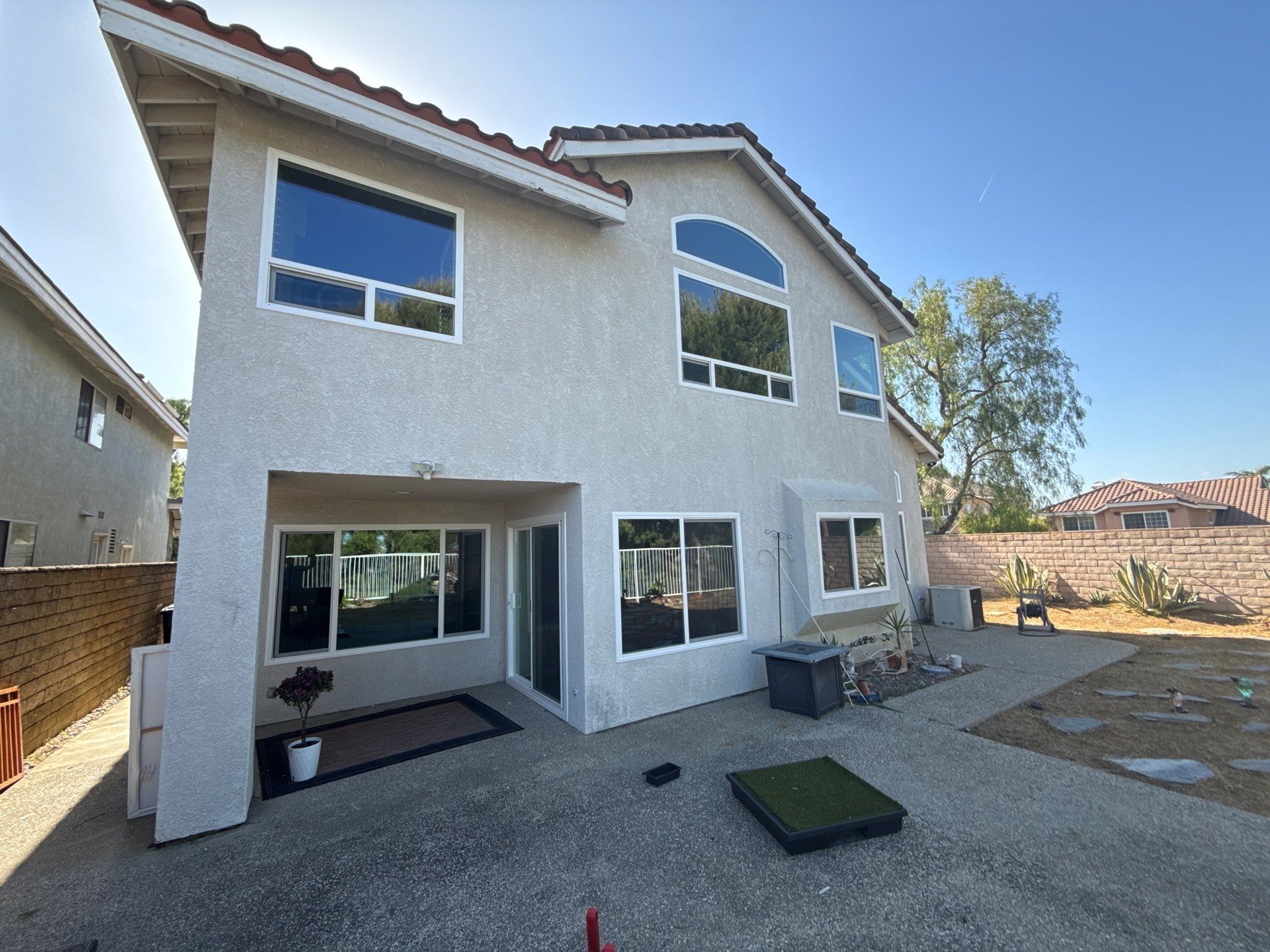 New windows using Milgard vinyl windows by American Window Company