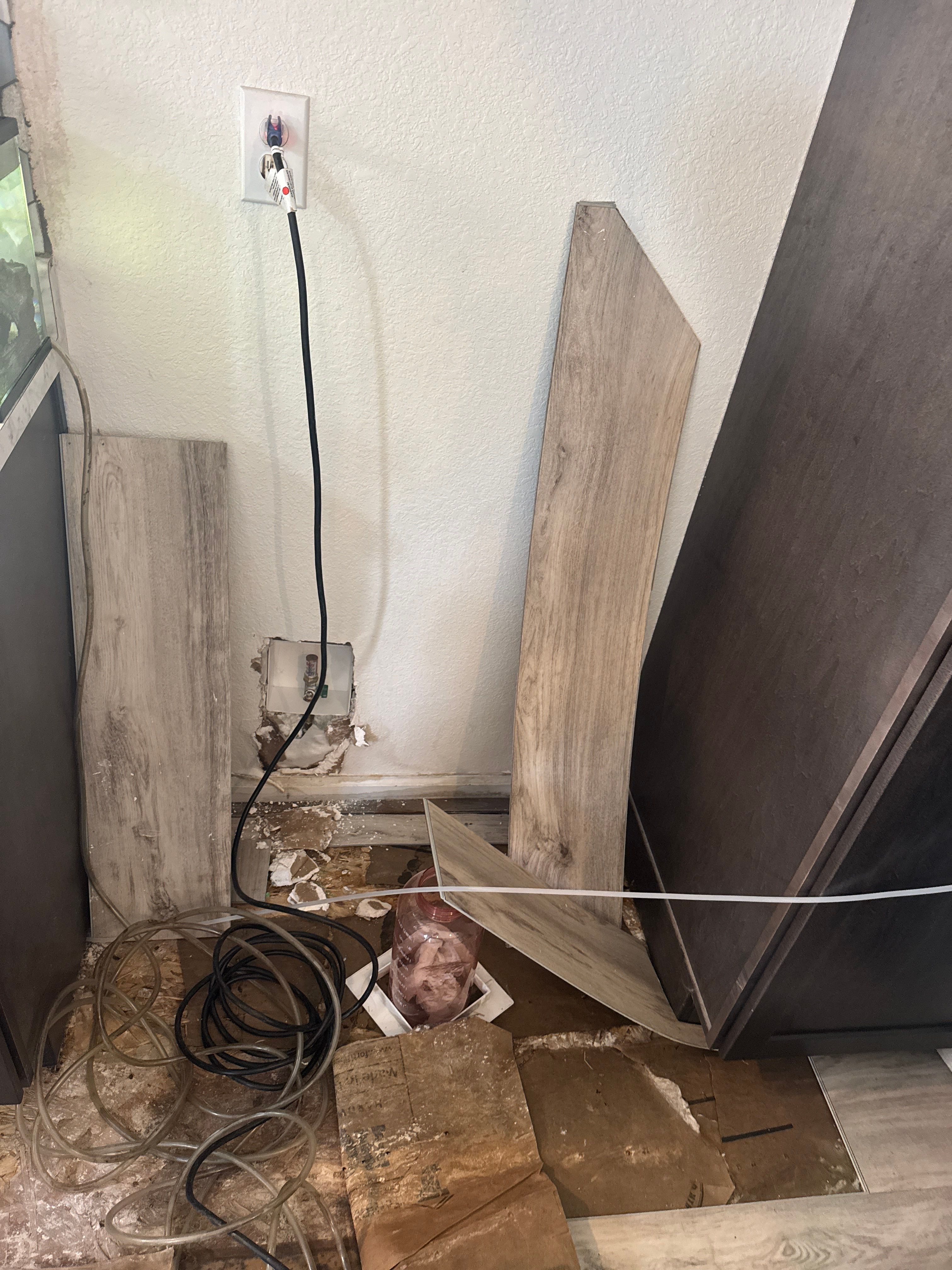 Kitchen and Crawl Space Water Damage Mitigation in Commerce City by Accountable Home Services
