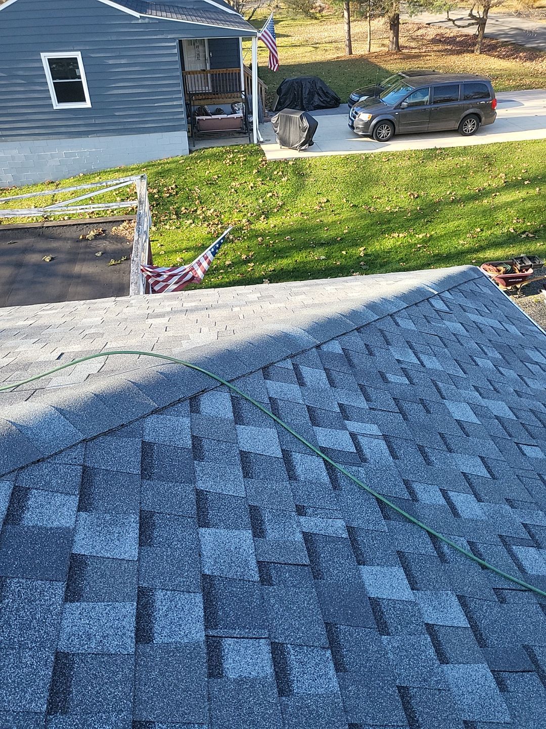 ATLAS PINNACLE COLOR: COASTAL GRANITE DRIP EDGE: TUXEDO GRAY by Eagle Eye Roofing
