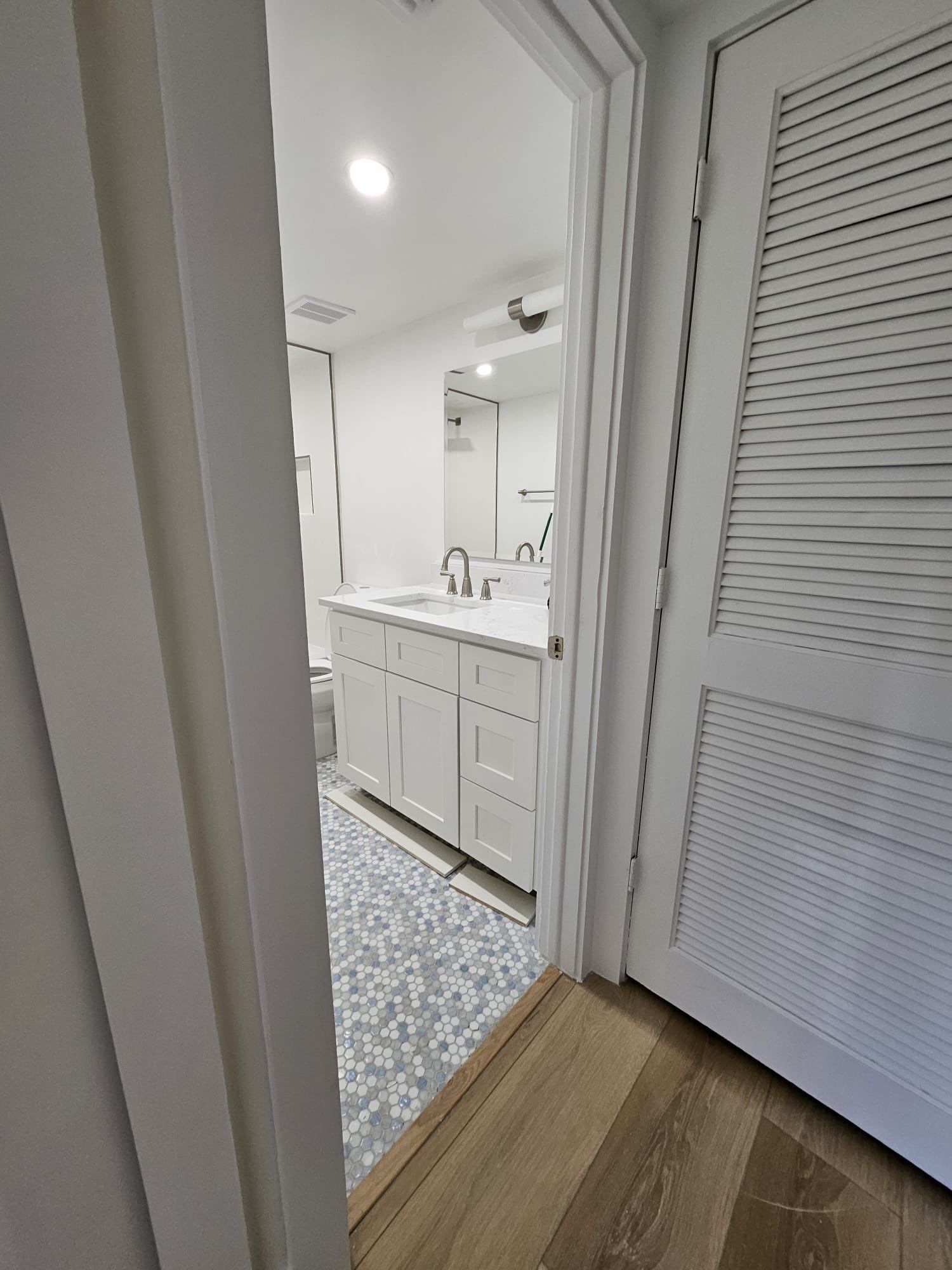 REMODELING ATRIUM SANIBEL by TTS Remodeling corp & Genesis Restauration