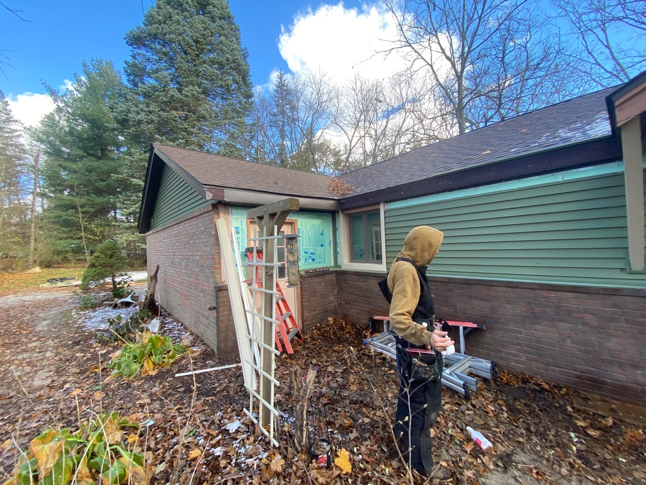 Siding Replacement using CertainTeed Restoration Classis D4 by 180 Contractors