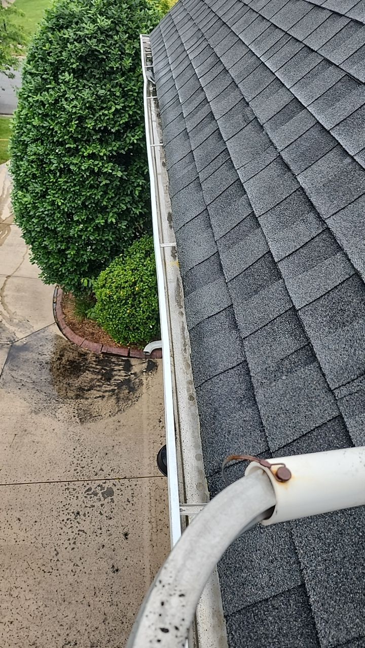 House Wash using cleaner by G&H Home Tech Pros LLC