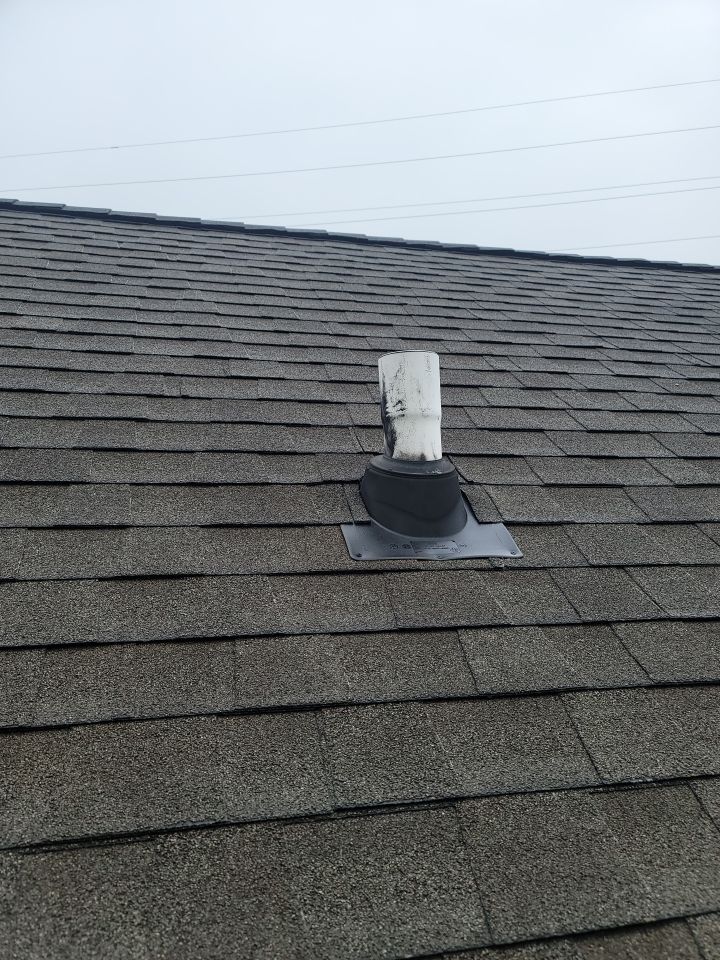 Brand: Atlas Pinnacle Color: Pristine Scotchguard Black Drip: Black by Eagle Eye Roofing