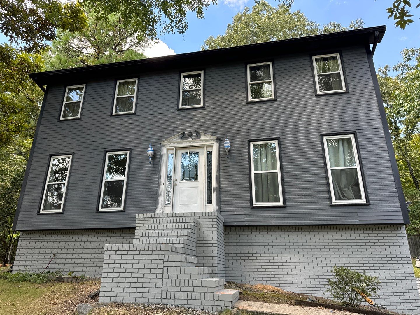 Chandabrook - Exterior by Pillar and Pine