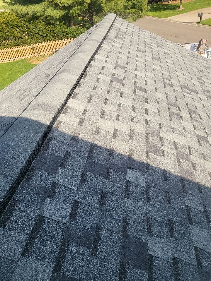 ATLAS PINNACLE HP W/SCOTCHGARD HEARTHSTONE  by Eagle Eye Roofing