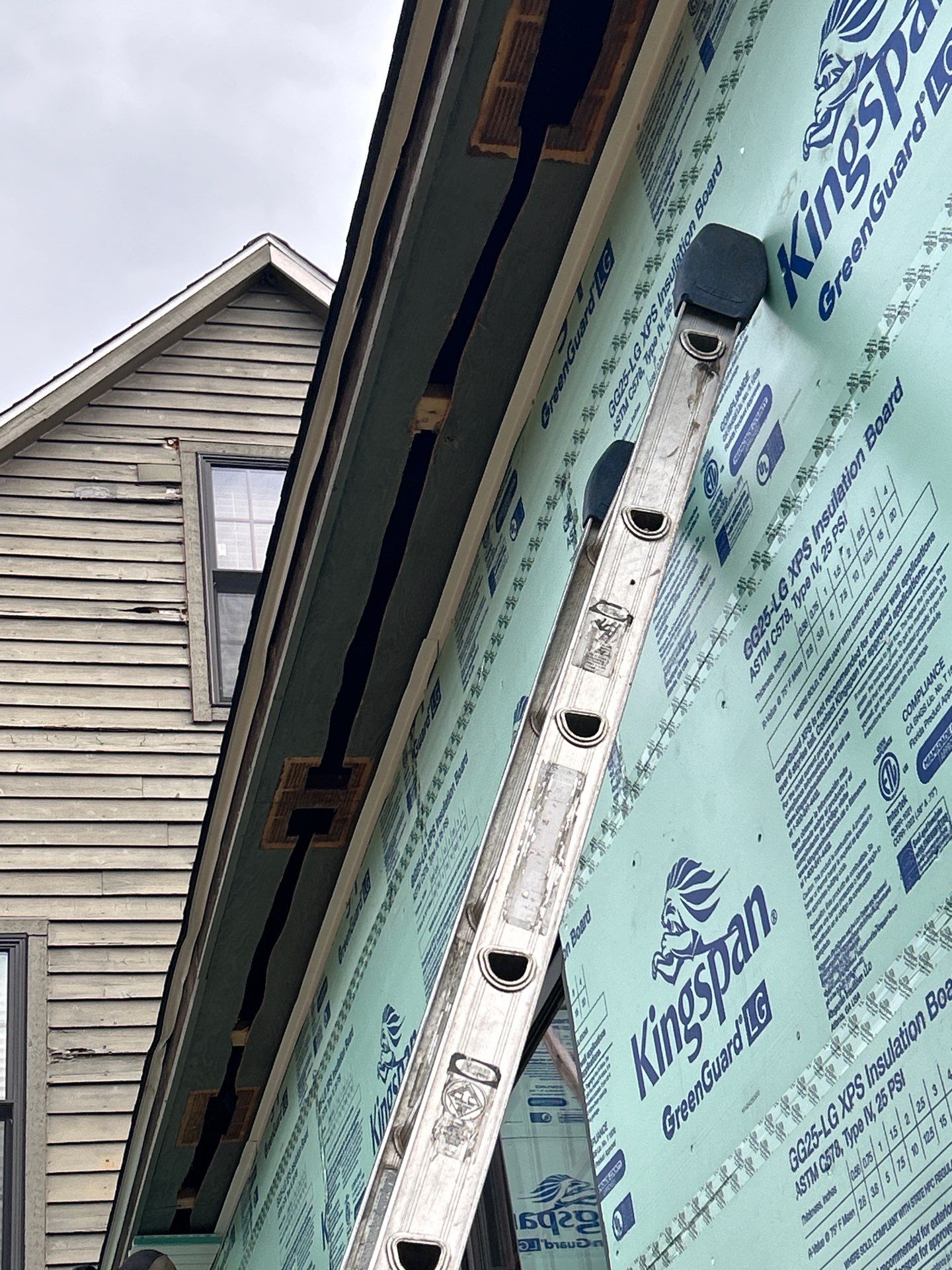 Roof Replacement using CertainTeed Northgate by 180 Contractors