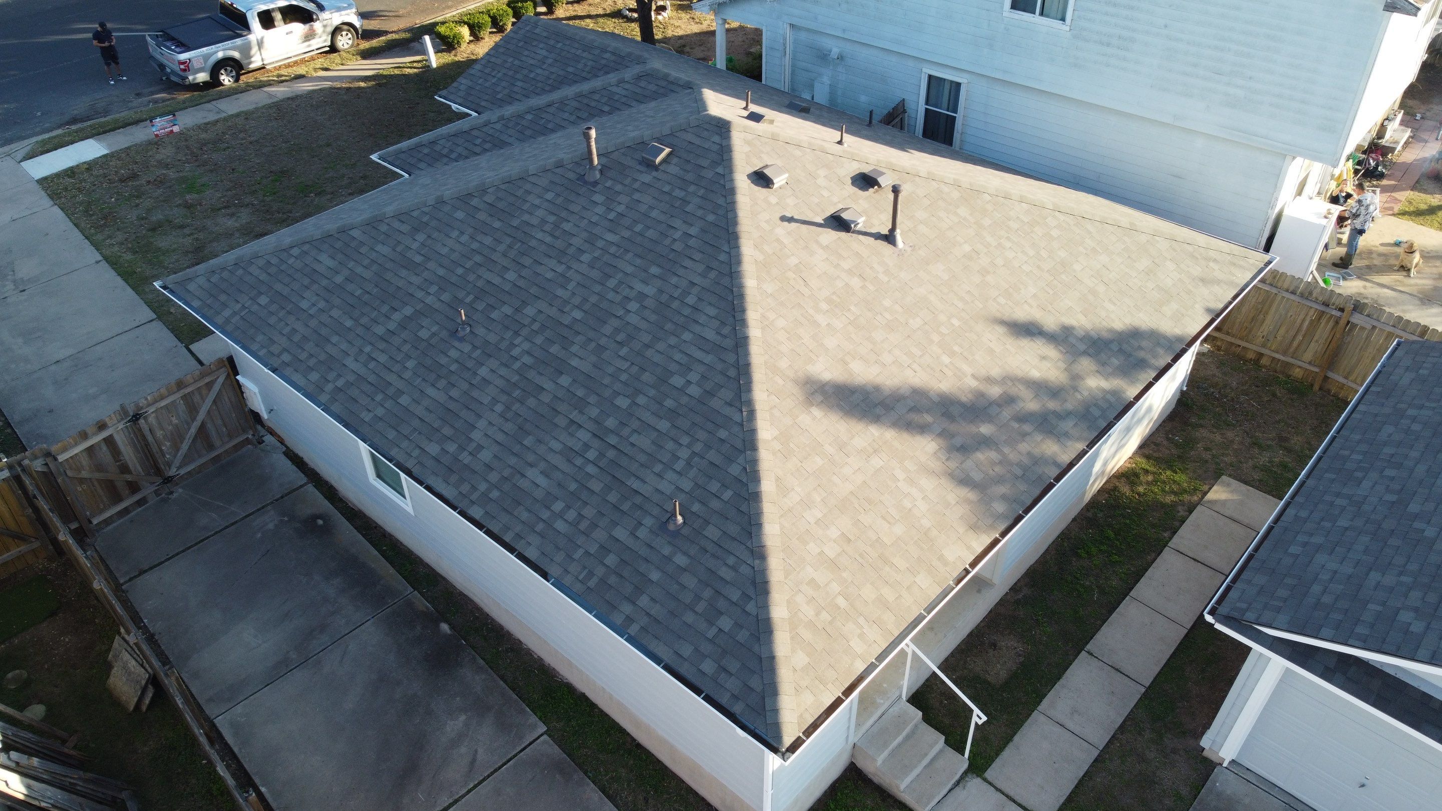 Residential Roofing Installation using Owens Corning Oakridge by Kstylez Roofing & Construction