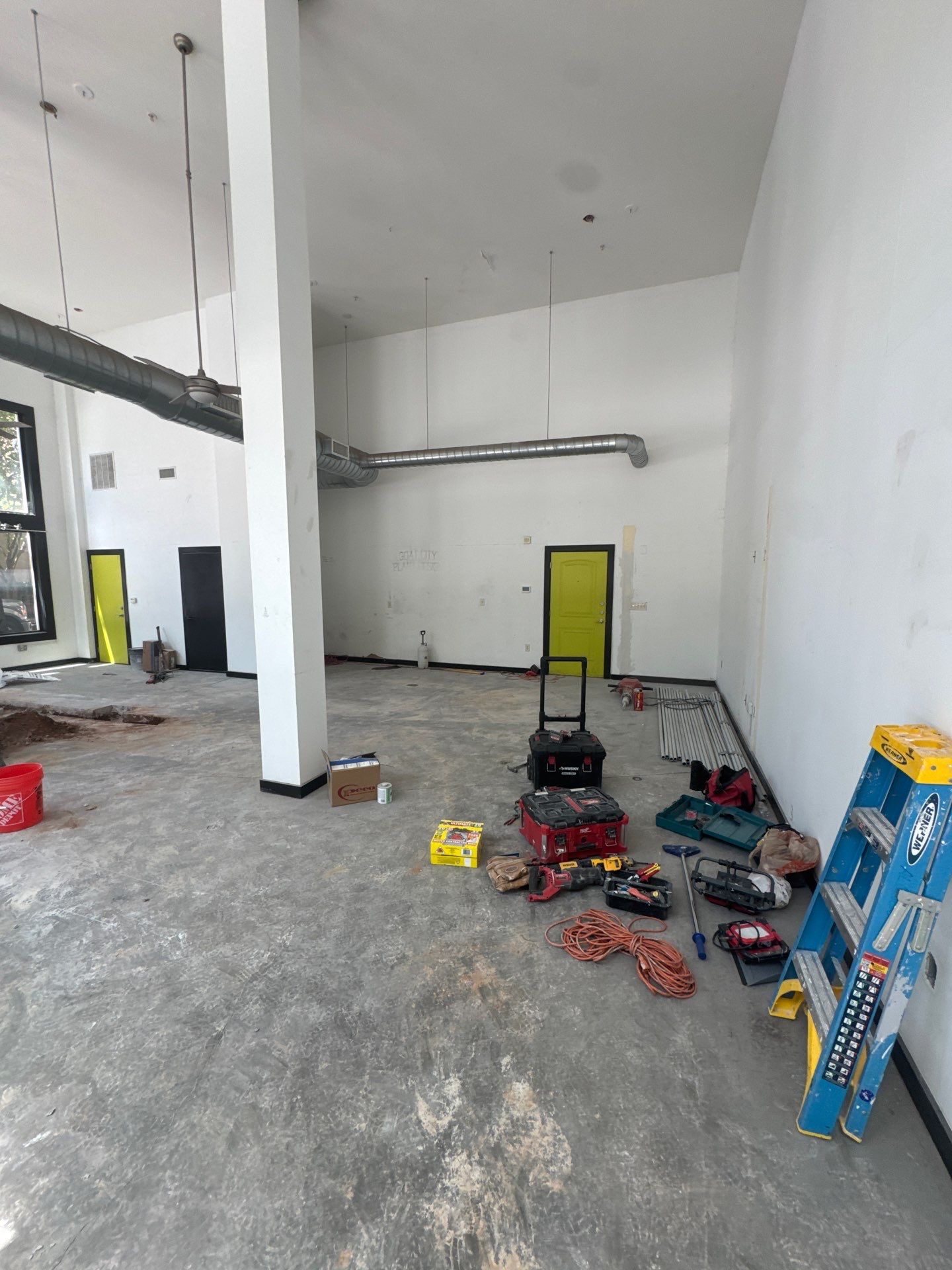 Commercial Retail Build Out for Verizon Mobile in Atlanta by Mark Allan Contracting