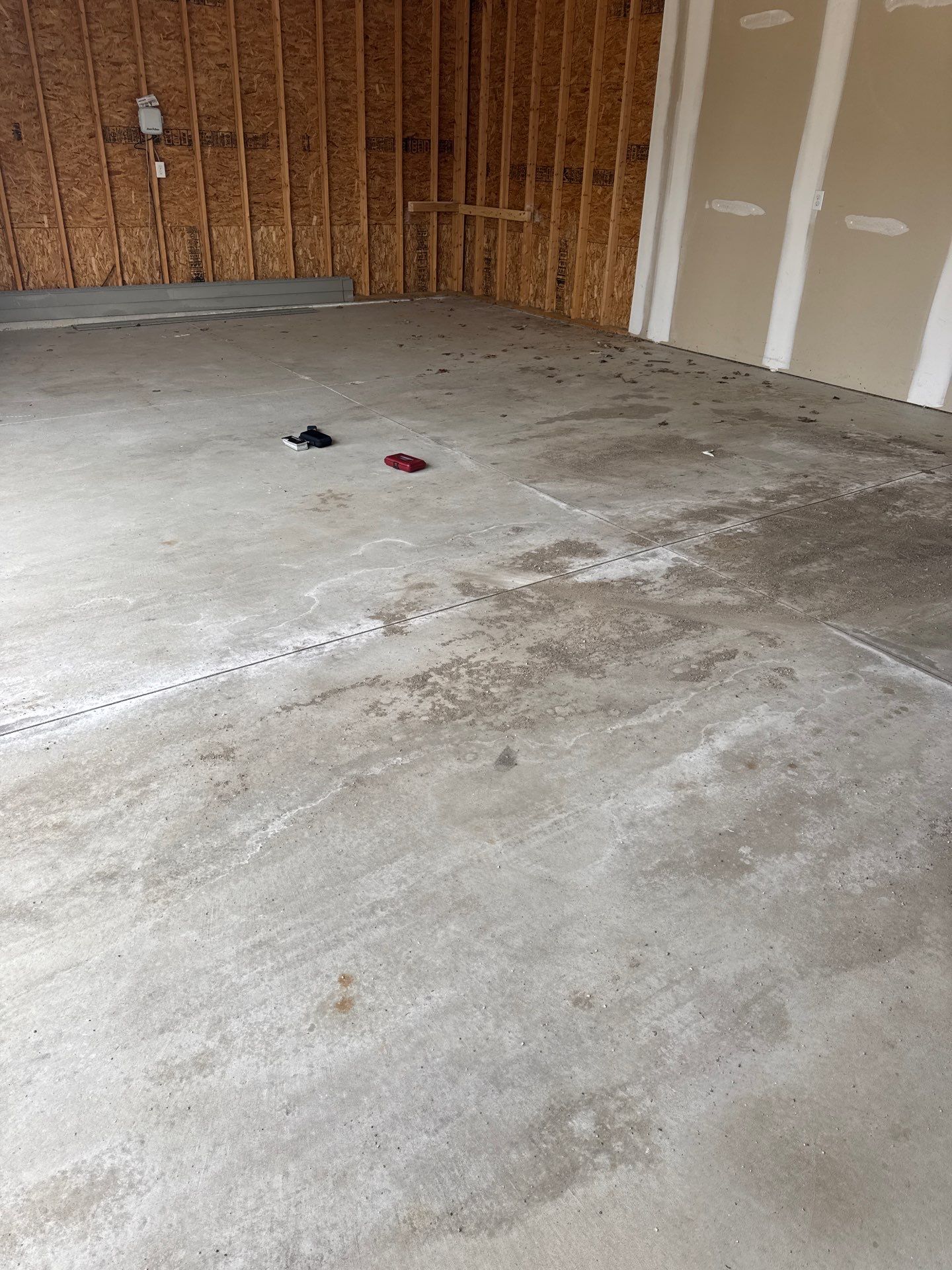 Garage Floor Epoxy Coating Installation – Jenison, Michigan by Gordon Painting