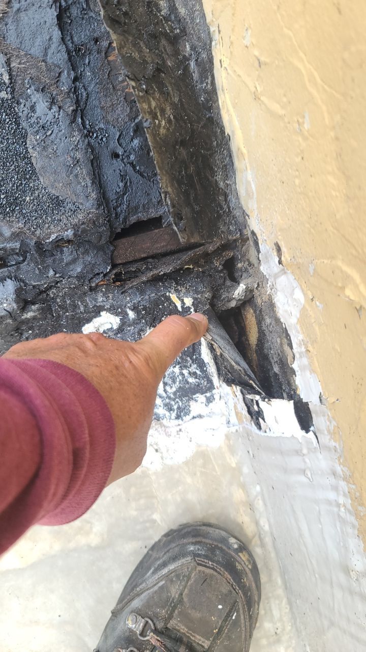 Architectural Shingle Roof Replacement and Skylight Installation in Boca Raton by Aastro Roofing
