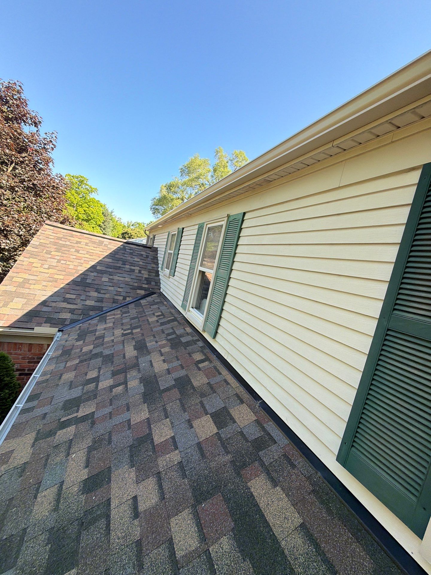Roof Replacement using Owens Corning Duration Flex by 180 Contractors