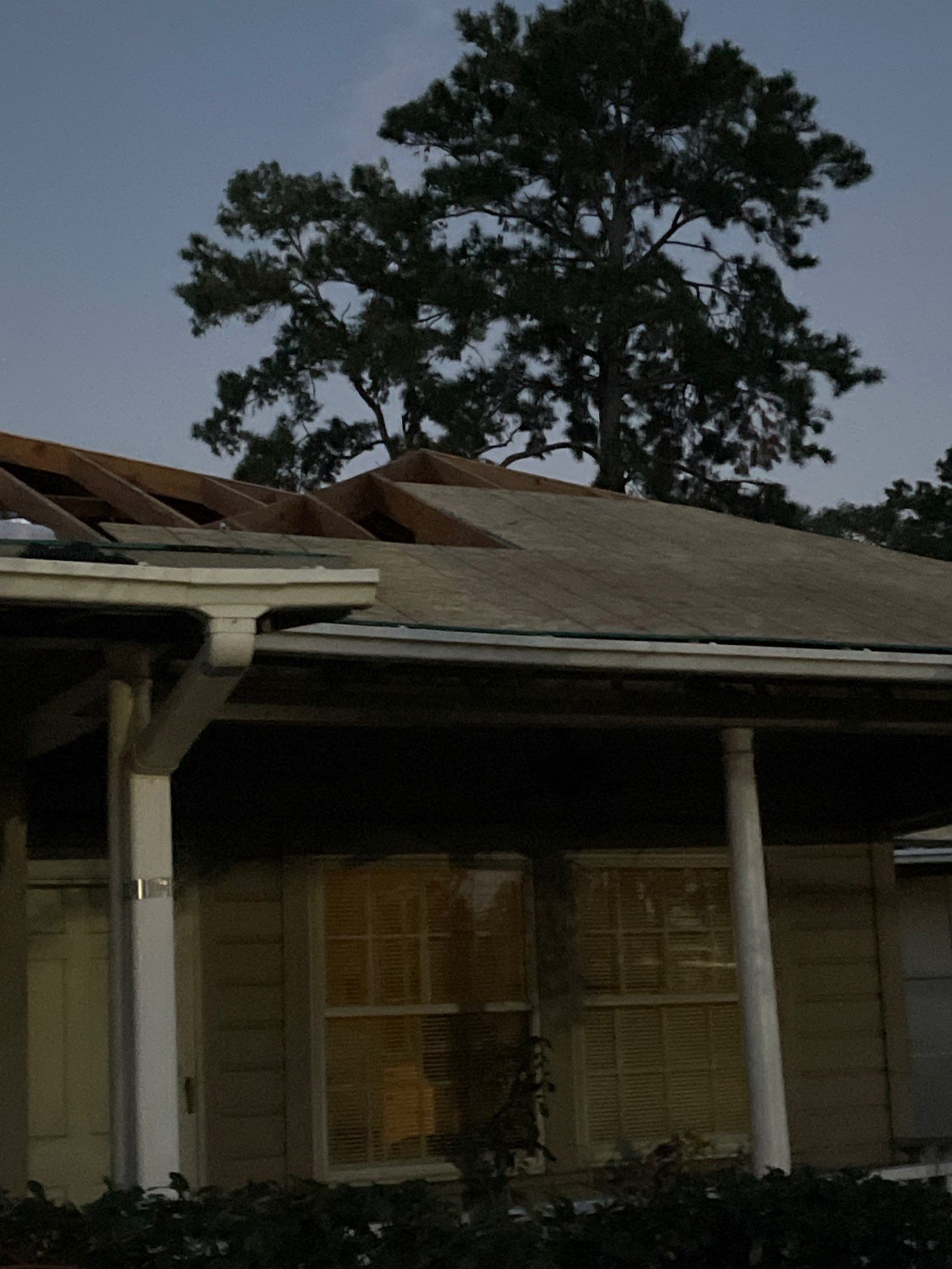 Residential Roofing Installation using Owen's Corning Duration (Lifetime) Shingles by Roof Repair Company