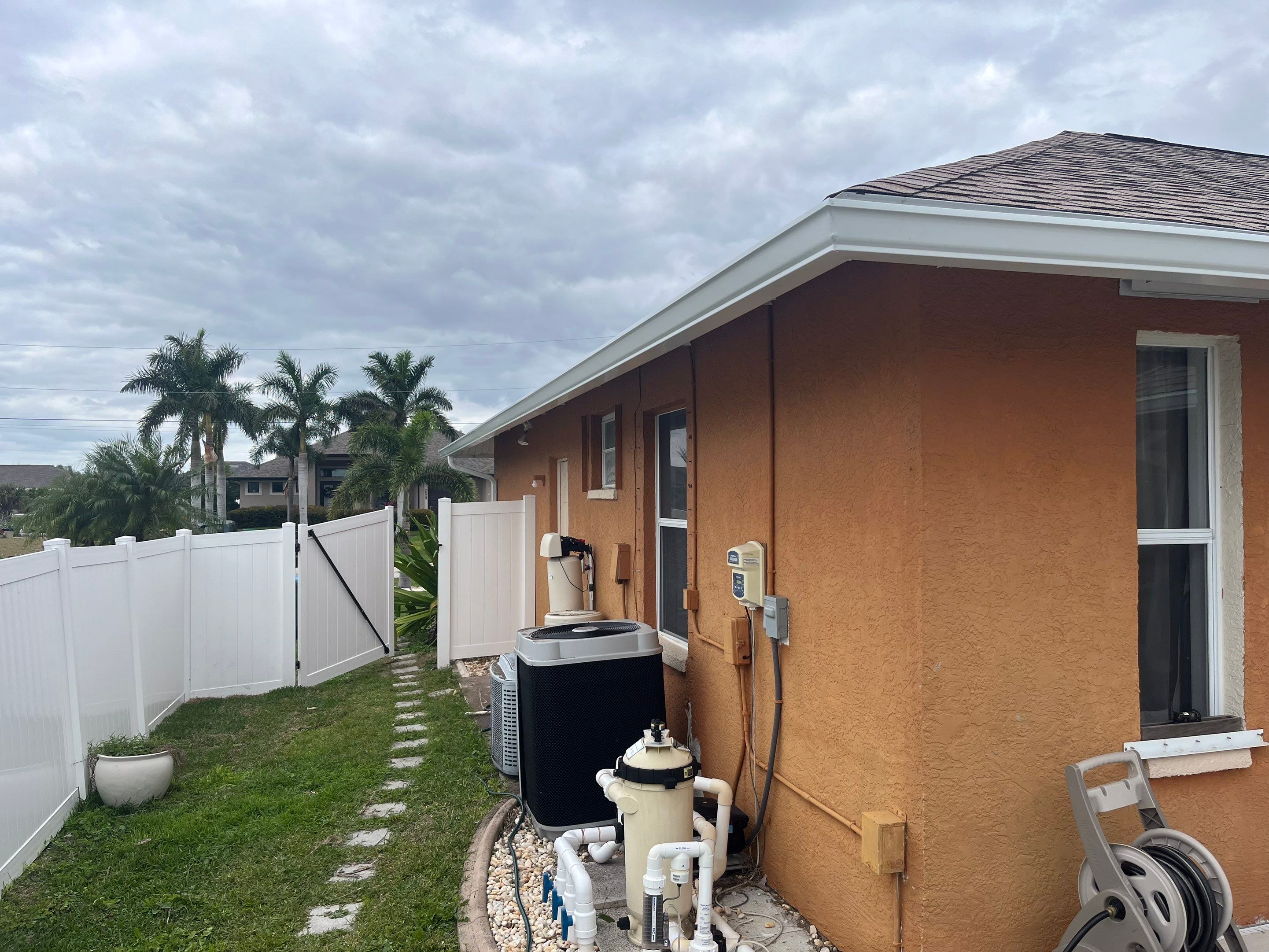 White 6-Inch Seamless Gutters in Cape Coral FL by Gutter Professors