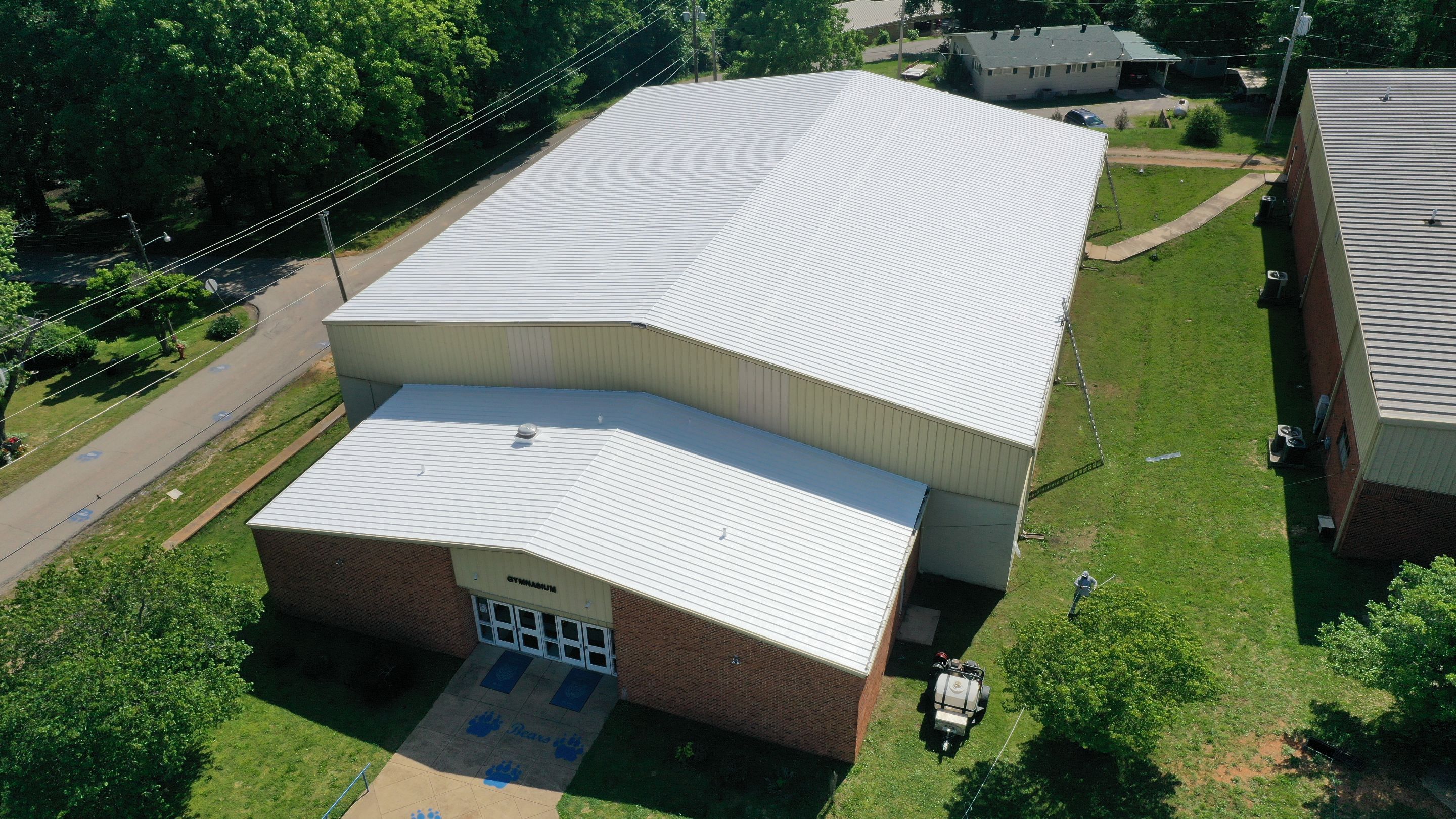 Mammoth Springs Gymnasium by Hostetler Roofing