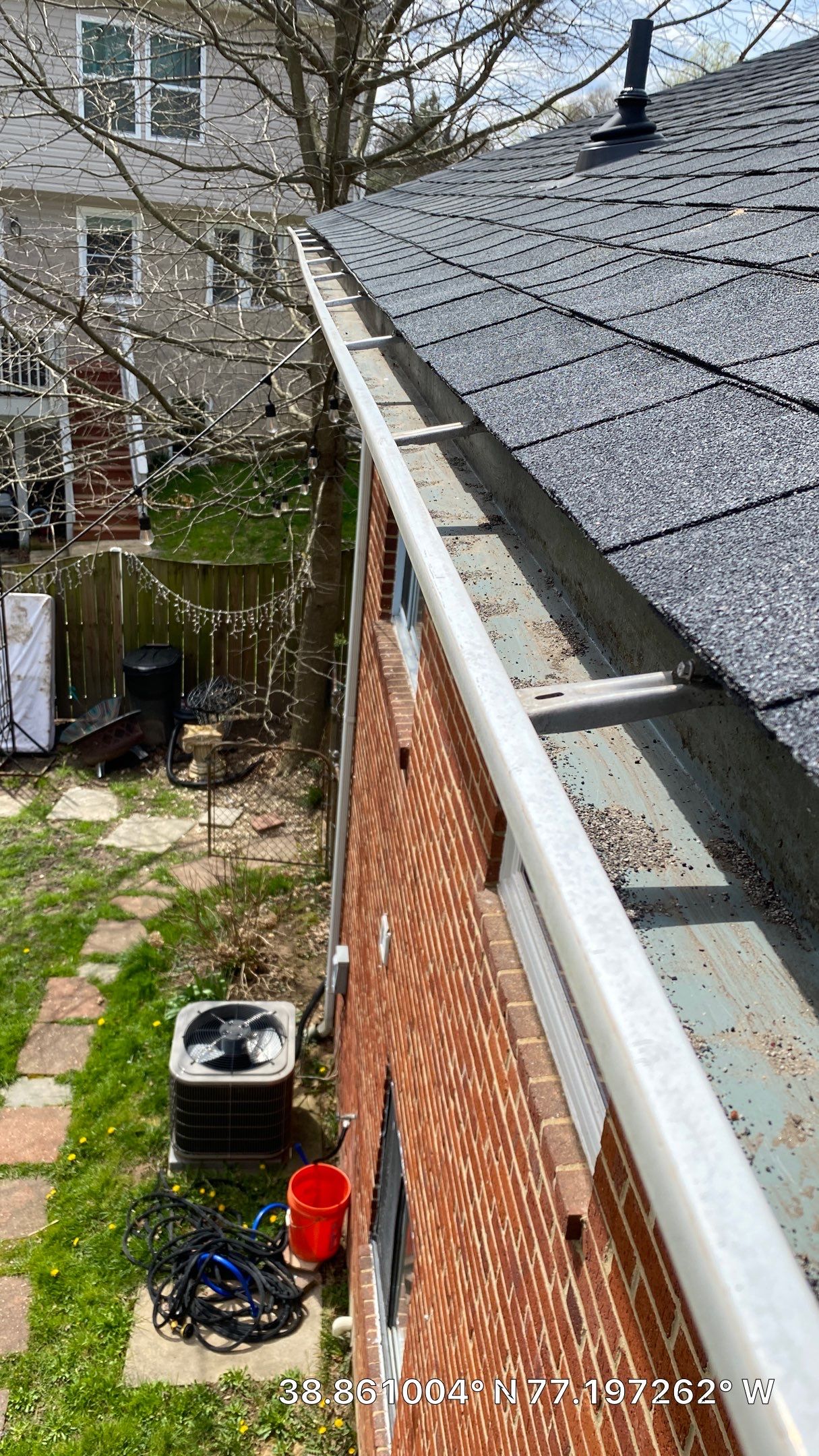 Falls Church - Certainteed Landmark Charcoal Black Roof Project by RM Banning, Inc.