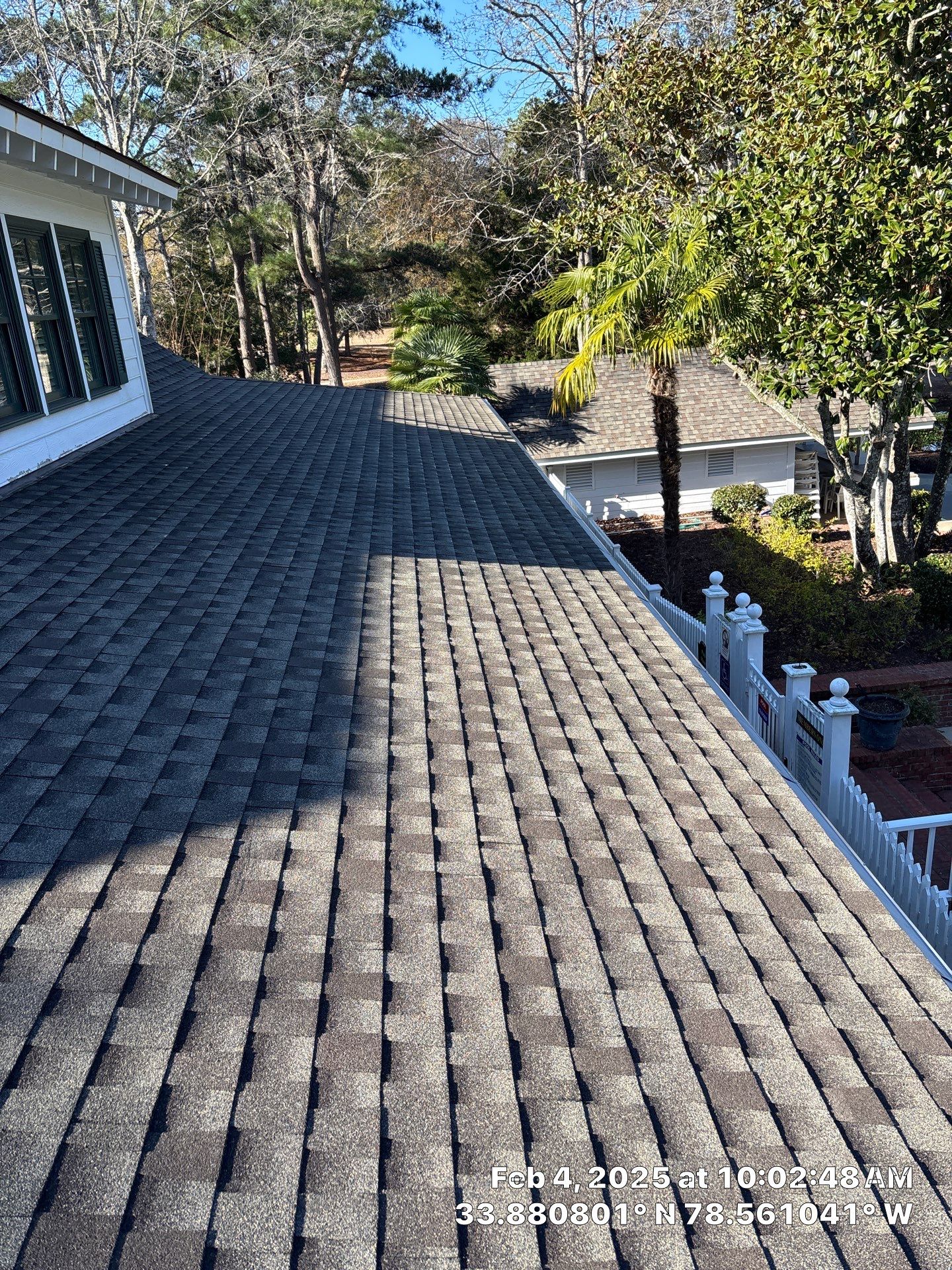 GAF HDZ - Weathered Wood by Linta Roofing Inc