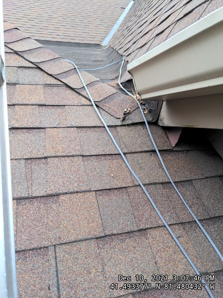Heat Cables  using Raychem by Absolute Roofing and Construction