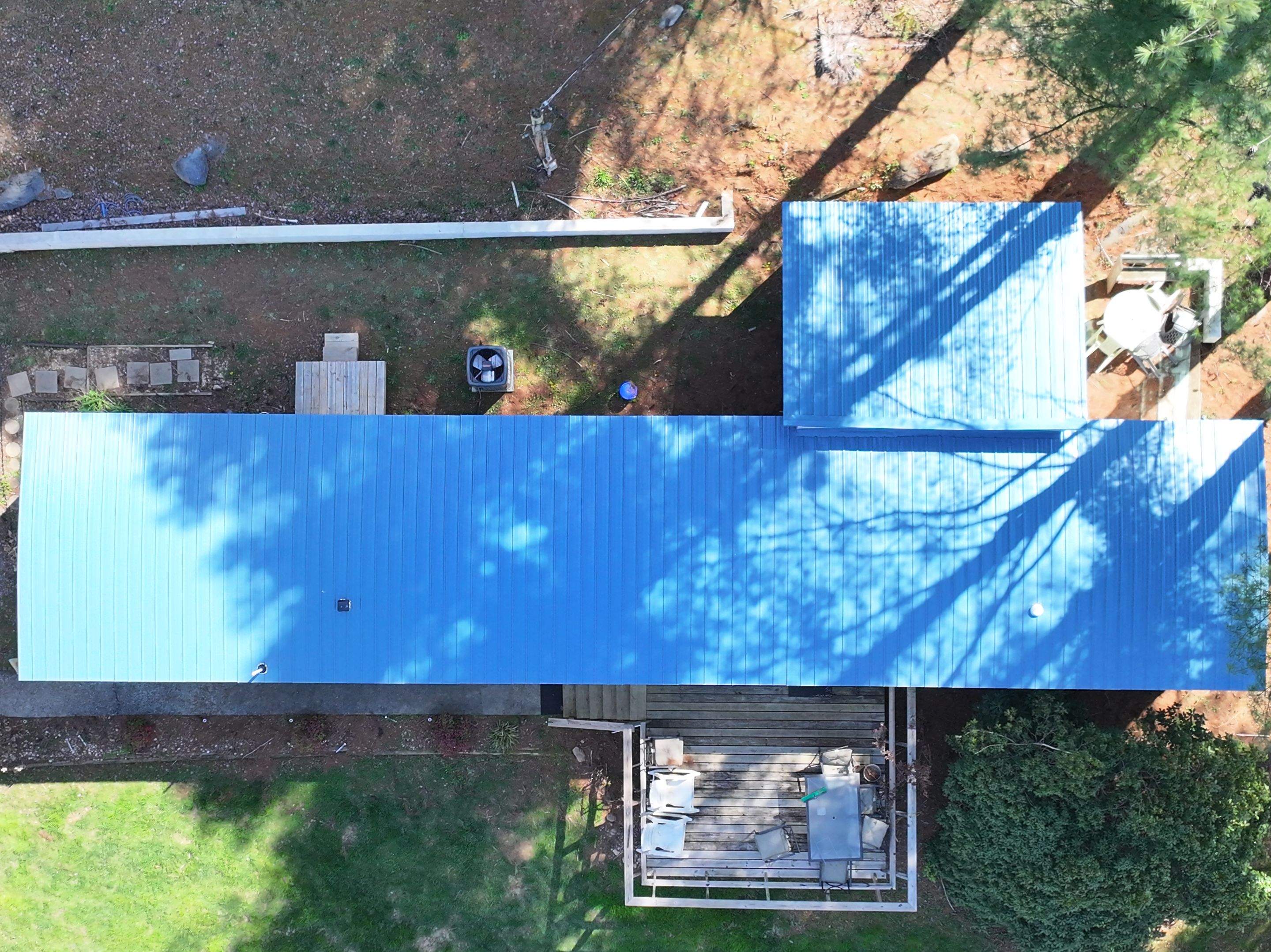 Hill Residence by Omnia Roofing