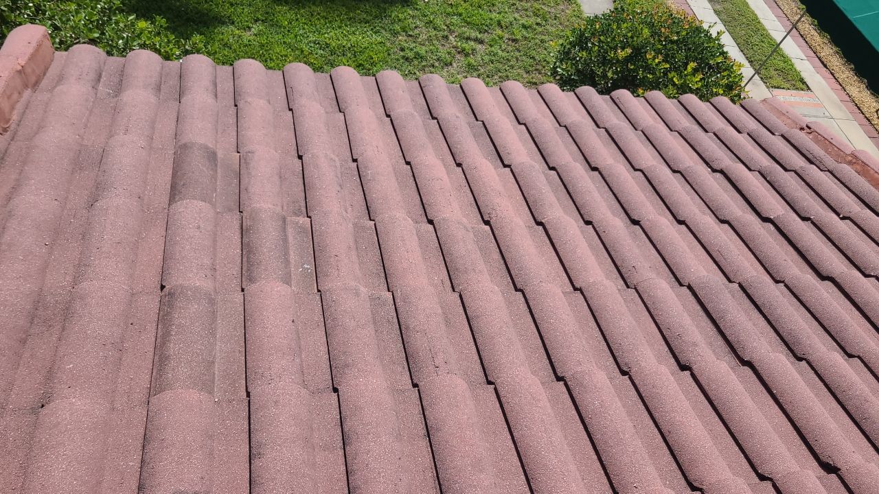 Tile Roof Repair in Hollywood – Precision, Professionalism, and Quality Work by Aastro Roofing