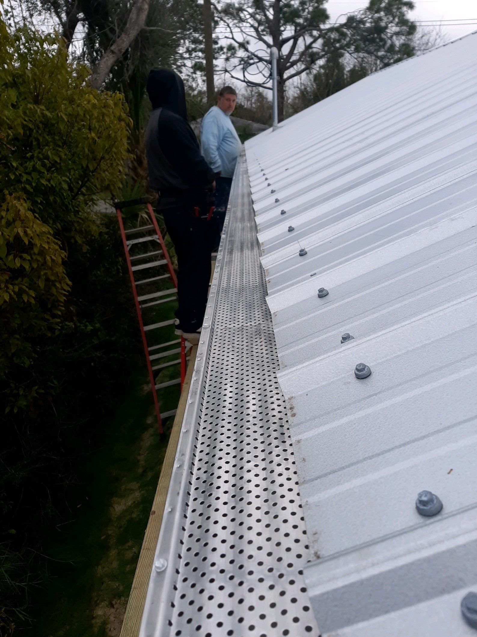 Seamless Gutter and Leaf Guard Installation Using K-Style Gutters by Gutter Professors