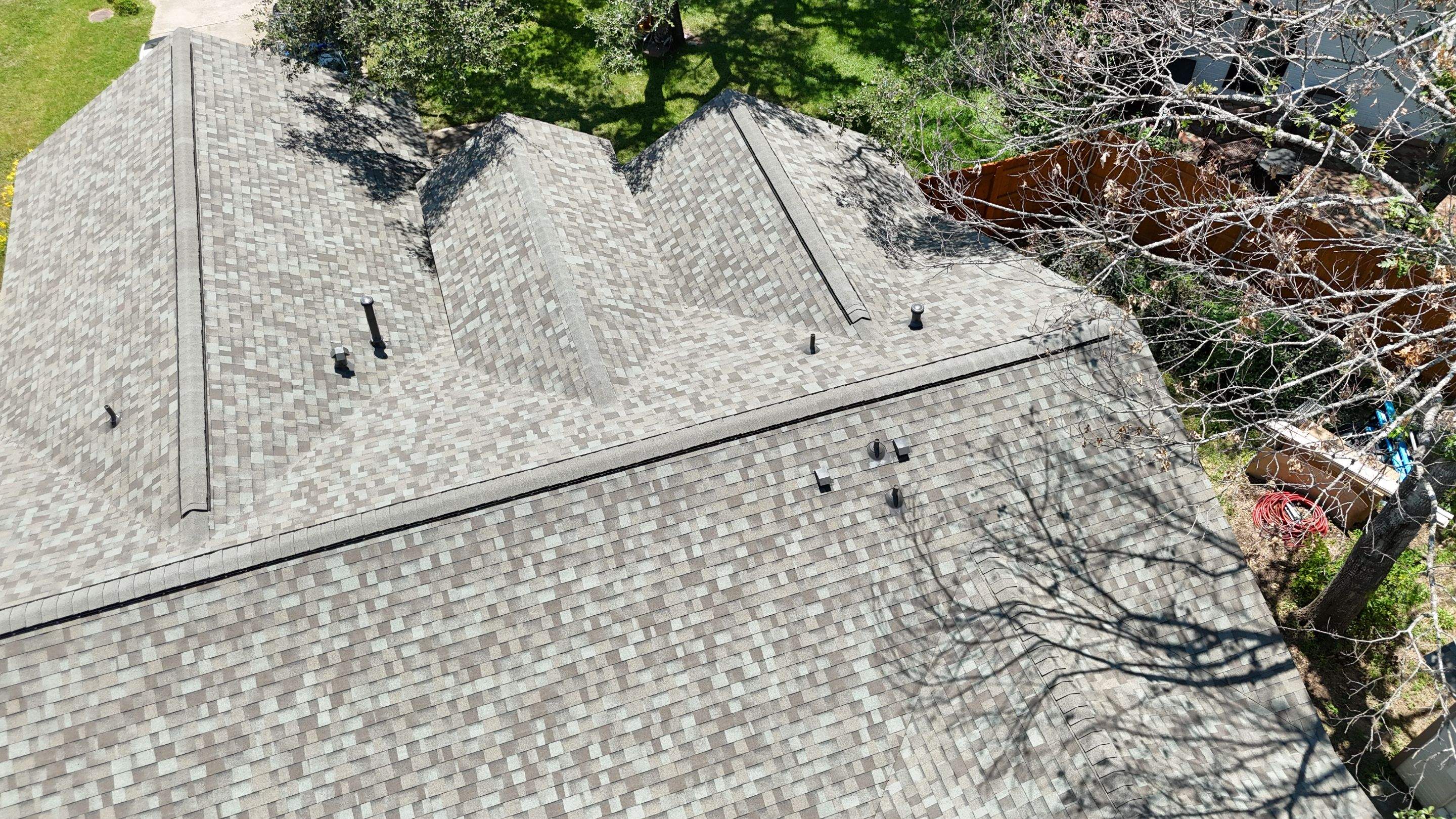 Driftwood - Owens Corning TruDefinition Duration by RoofsOnly.com