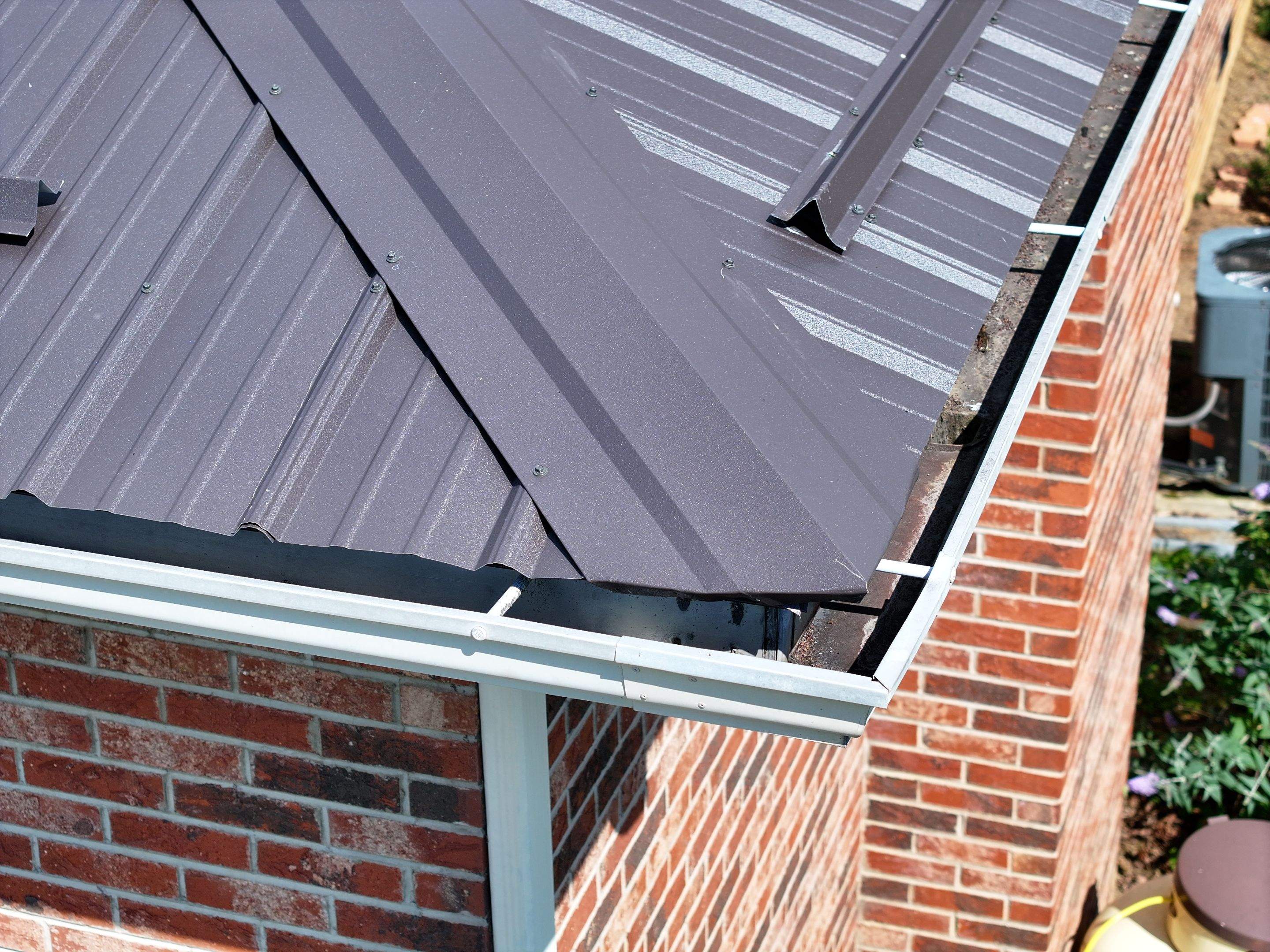 Maximoff Residence by Omnia Roofing